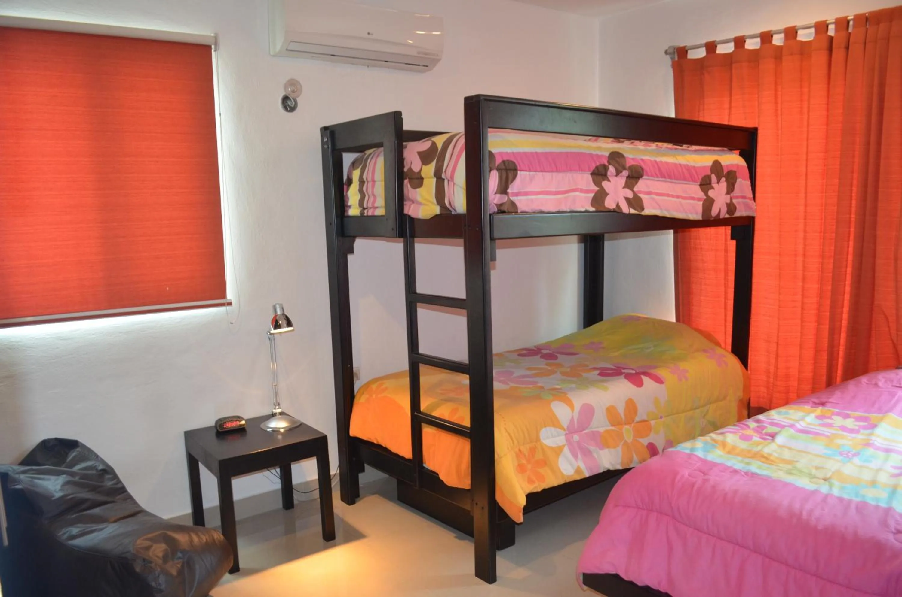 bunk bed, Bed in Casa Mango