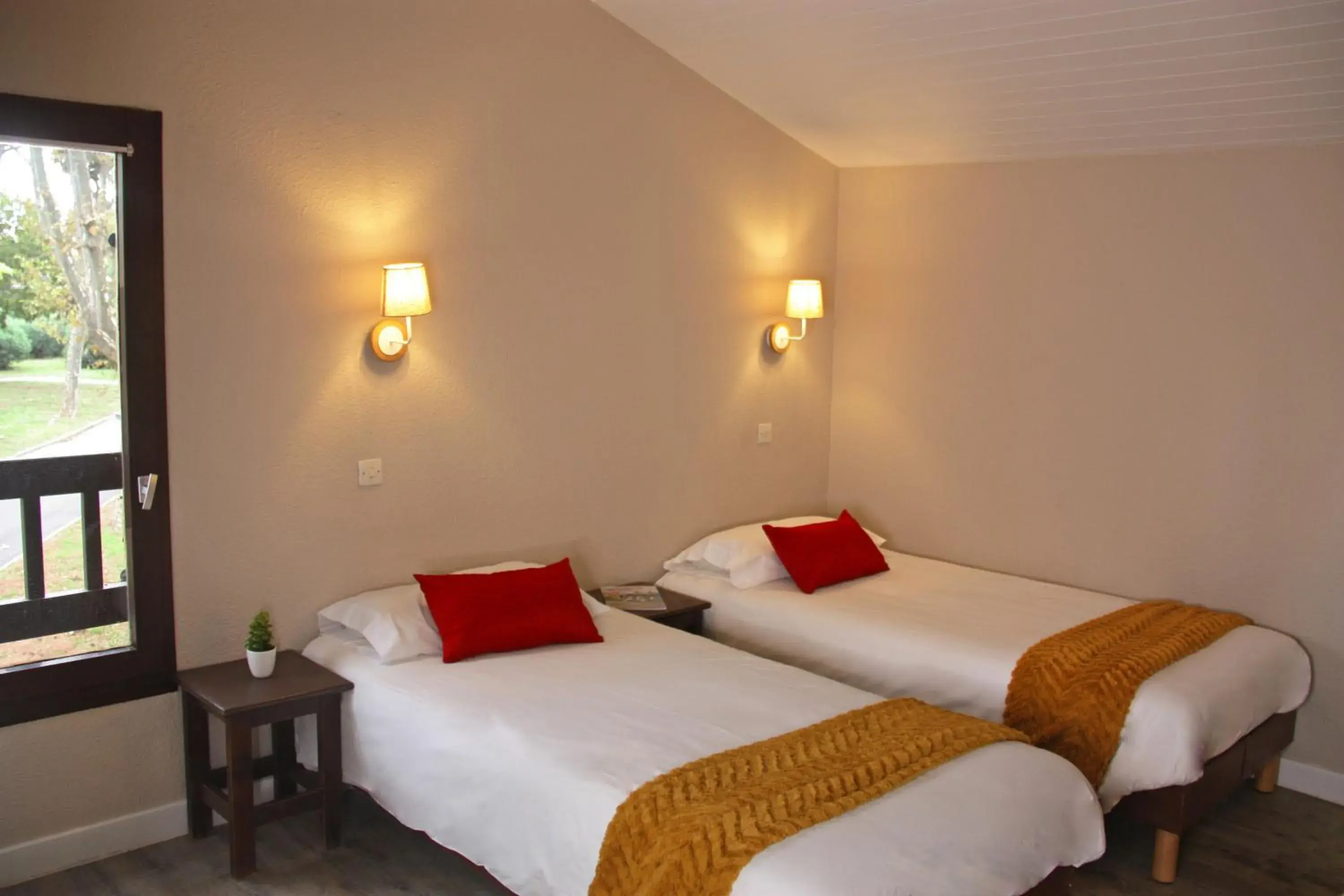 Apartment (6 Adults) in Azureva Saint Cyprien Apartment (6 Adults) in Azureva Saint Cyprien