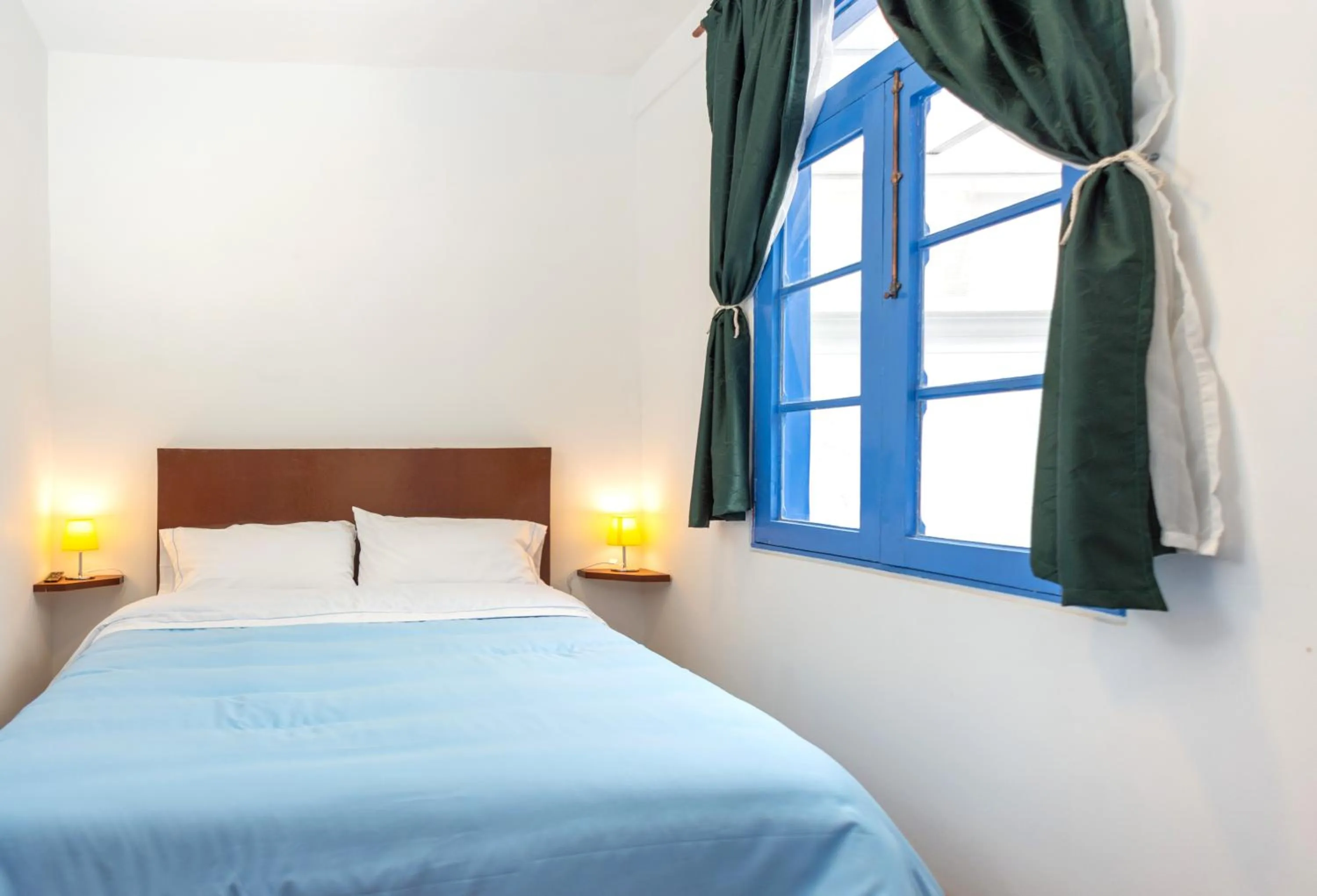 Bedroom, Bed in Granada Hostel