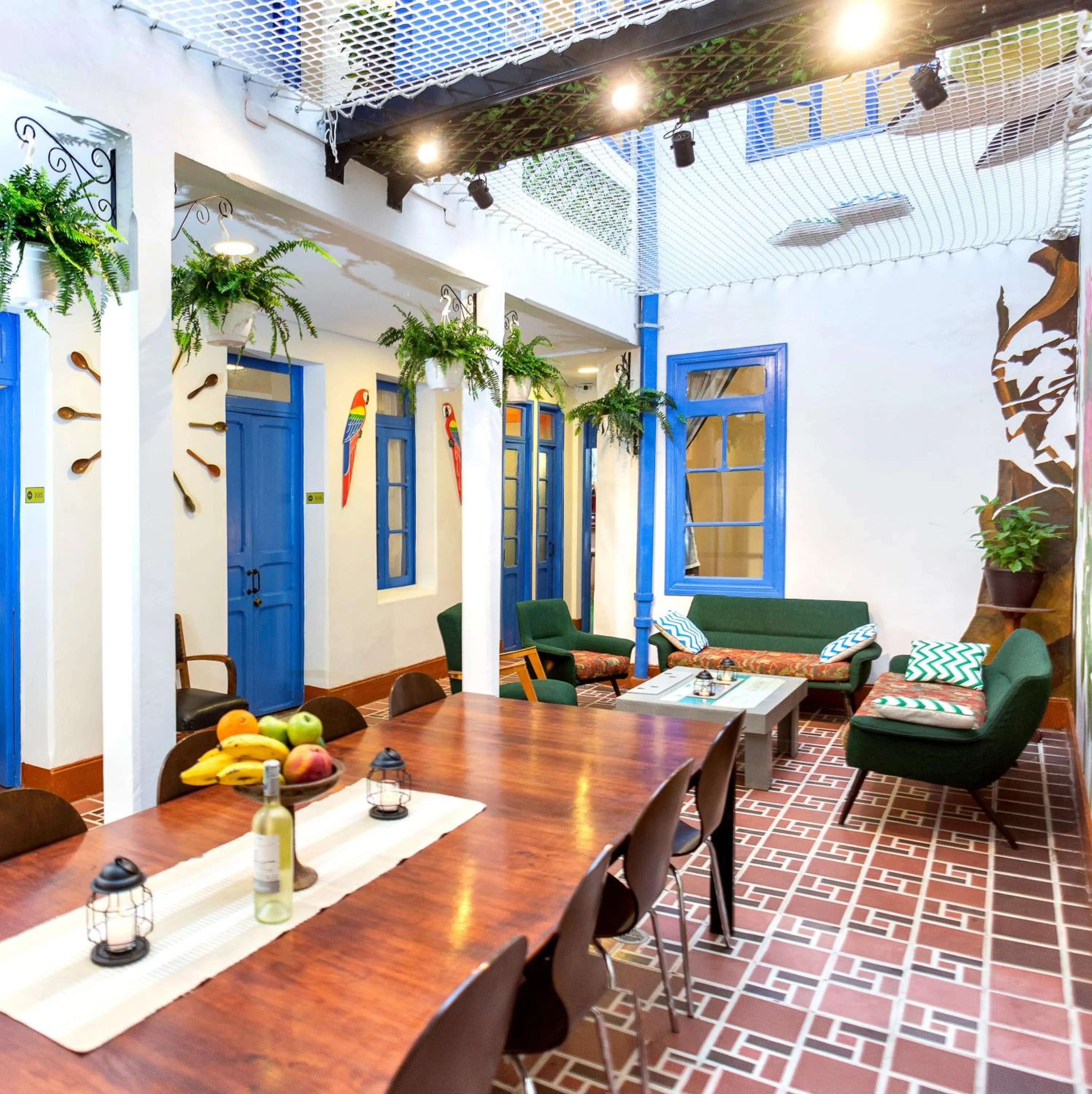 Living room in Granada Hostel