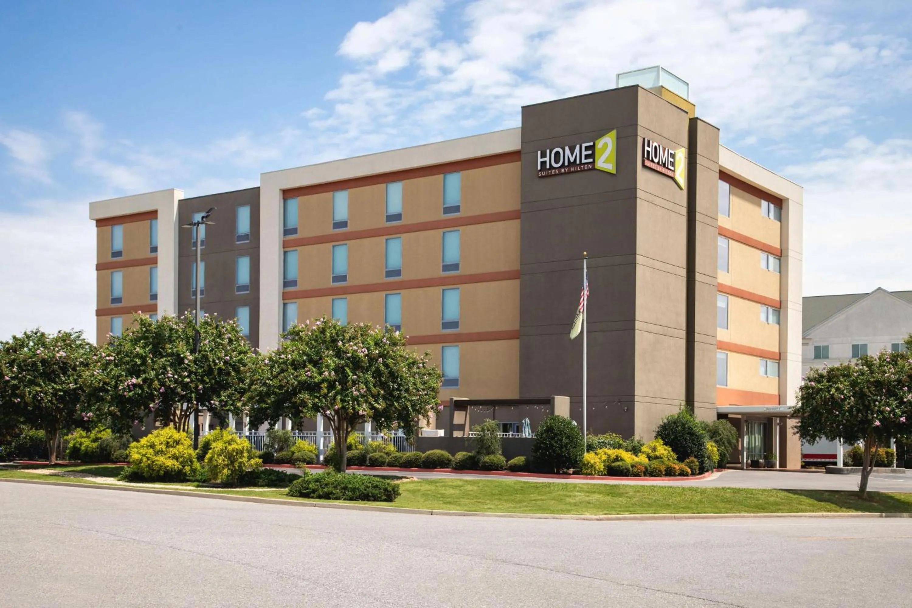 Property building in Home2 Suites by Hilton - Oxford