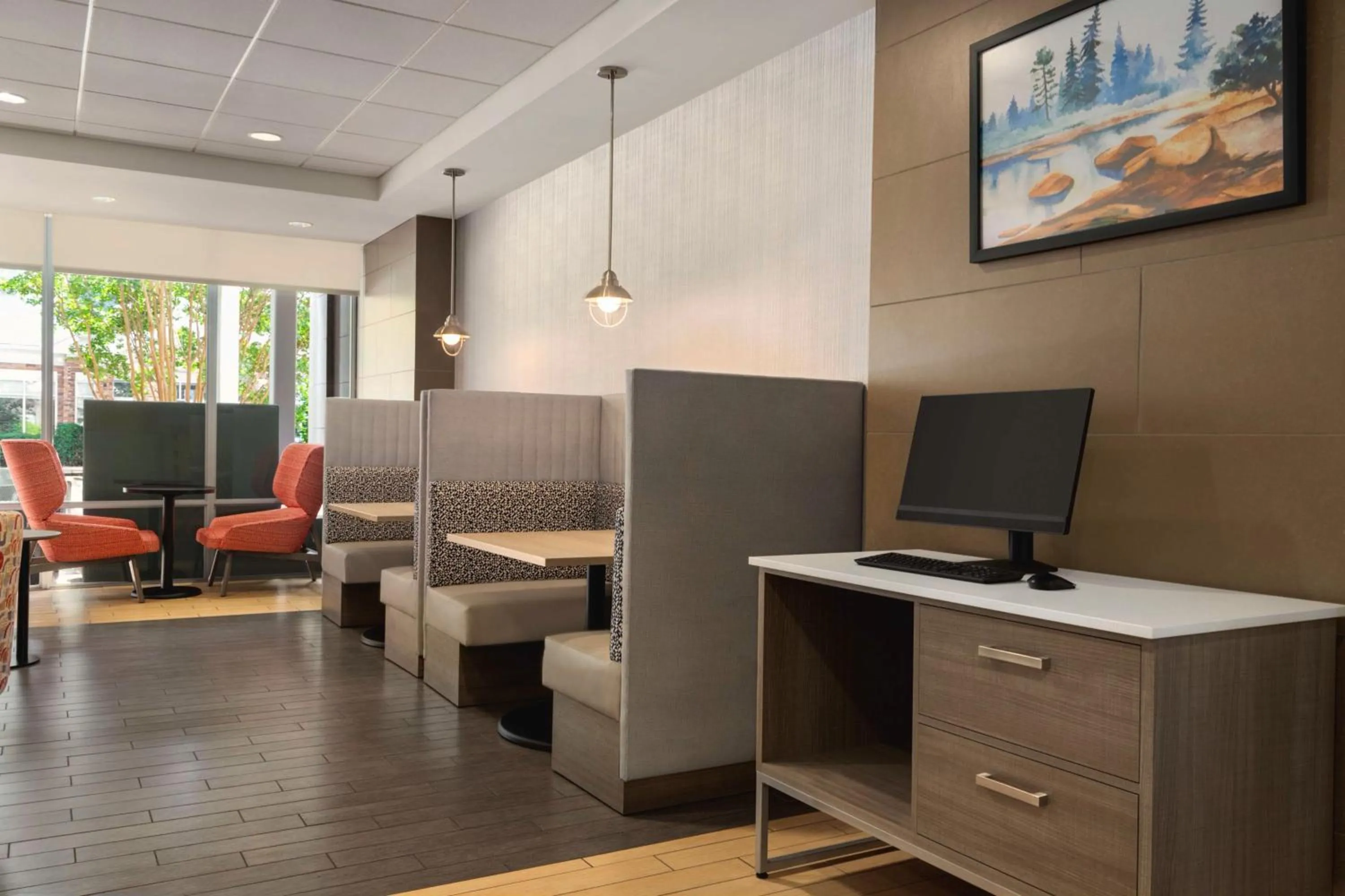 Lobby or reception in Home2 Suites by Hilton - Oxford