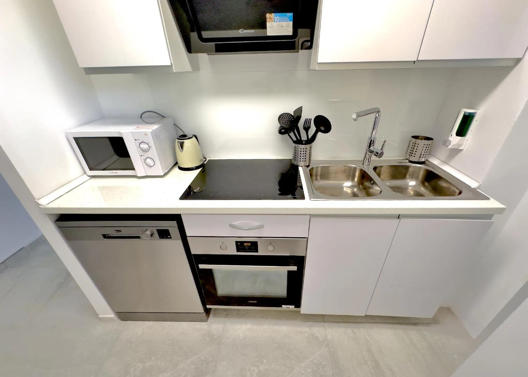 kitchen in Amazing Sea Views over Marbella Port