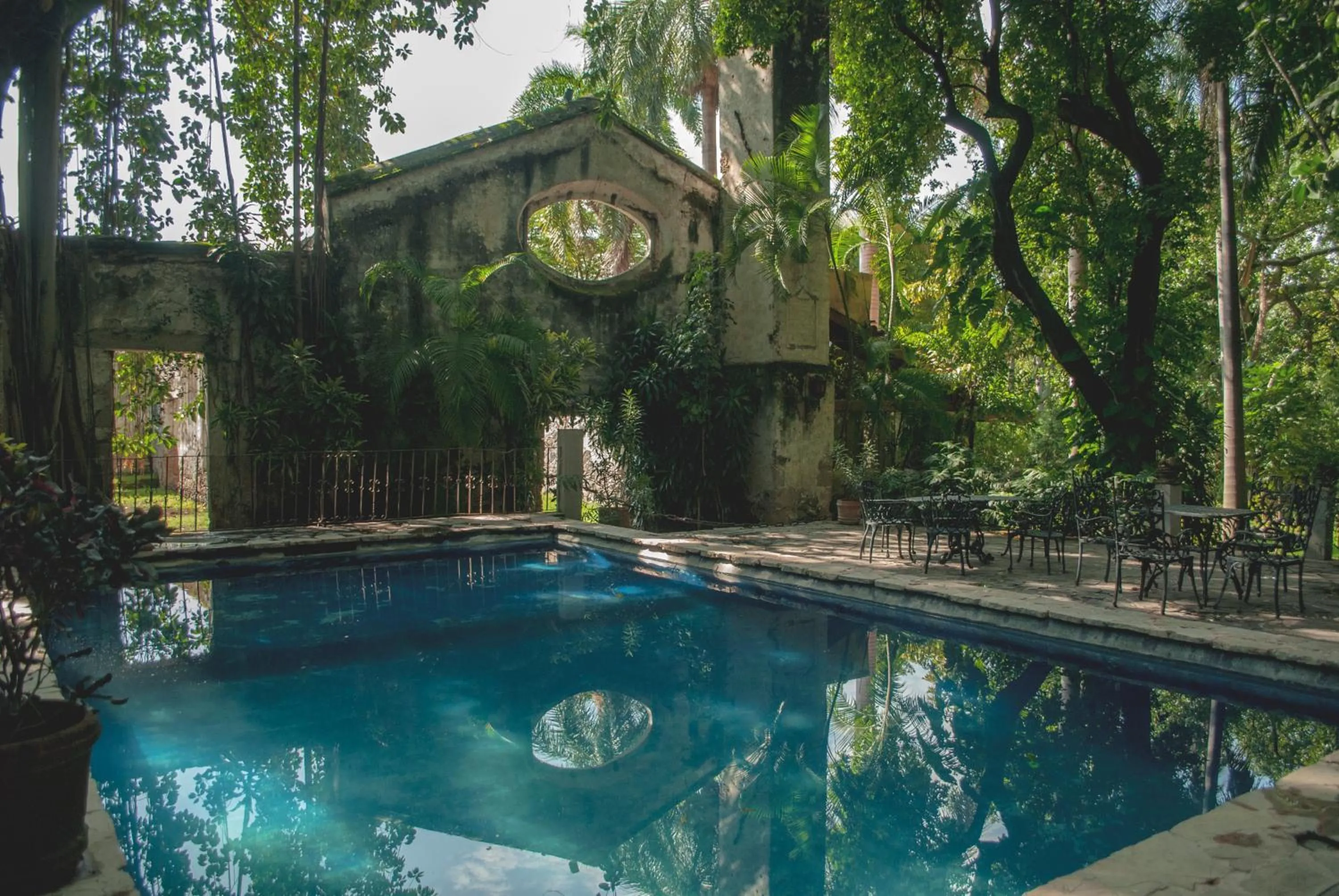 Swimming pool in Hacienda San Gabriel de las Palmas