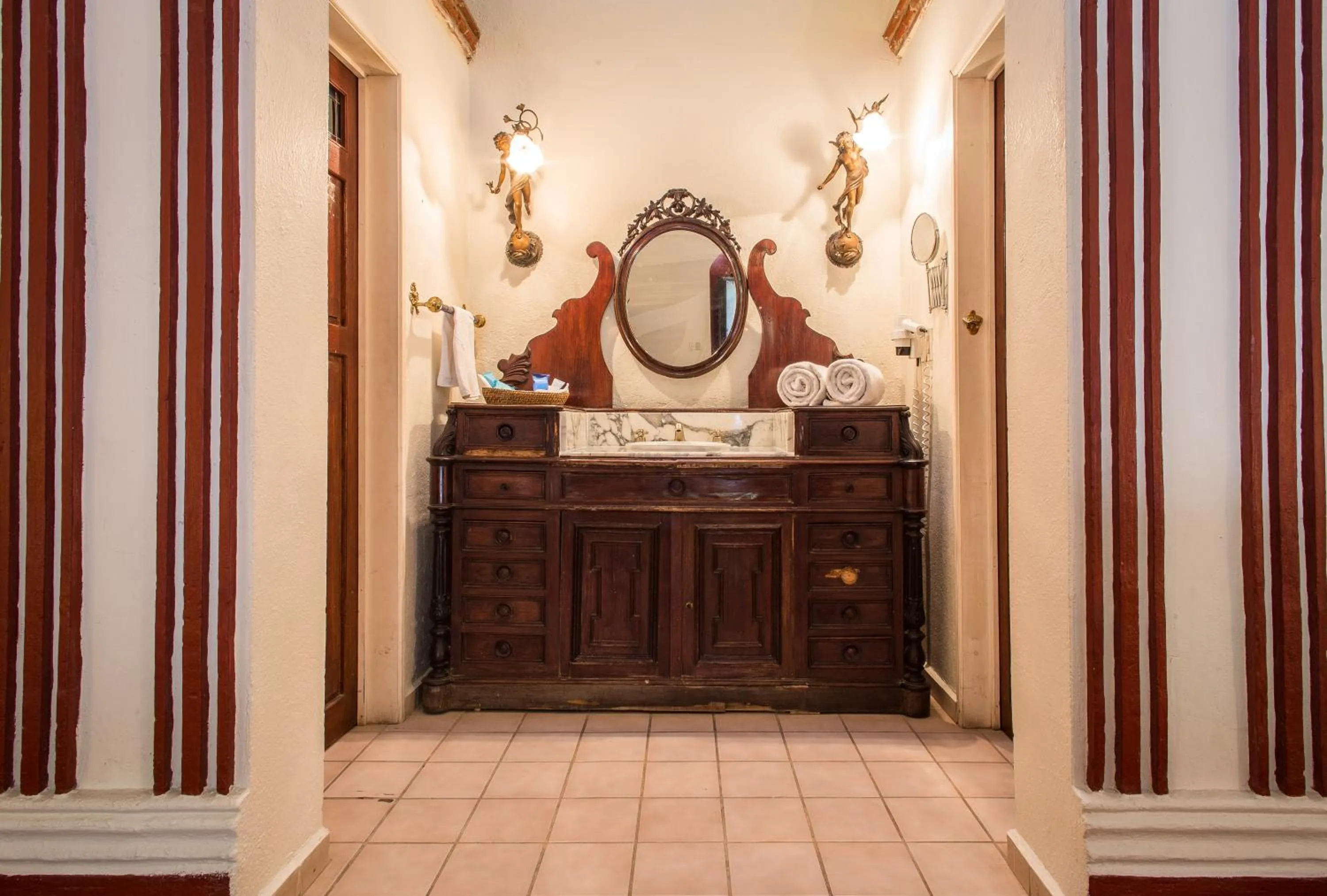 Bedroom in Hacienda San Gabriel de las Palmas