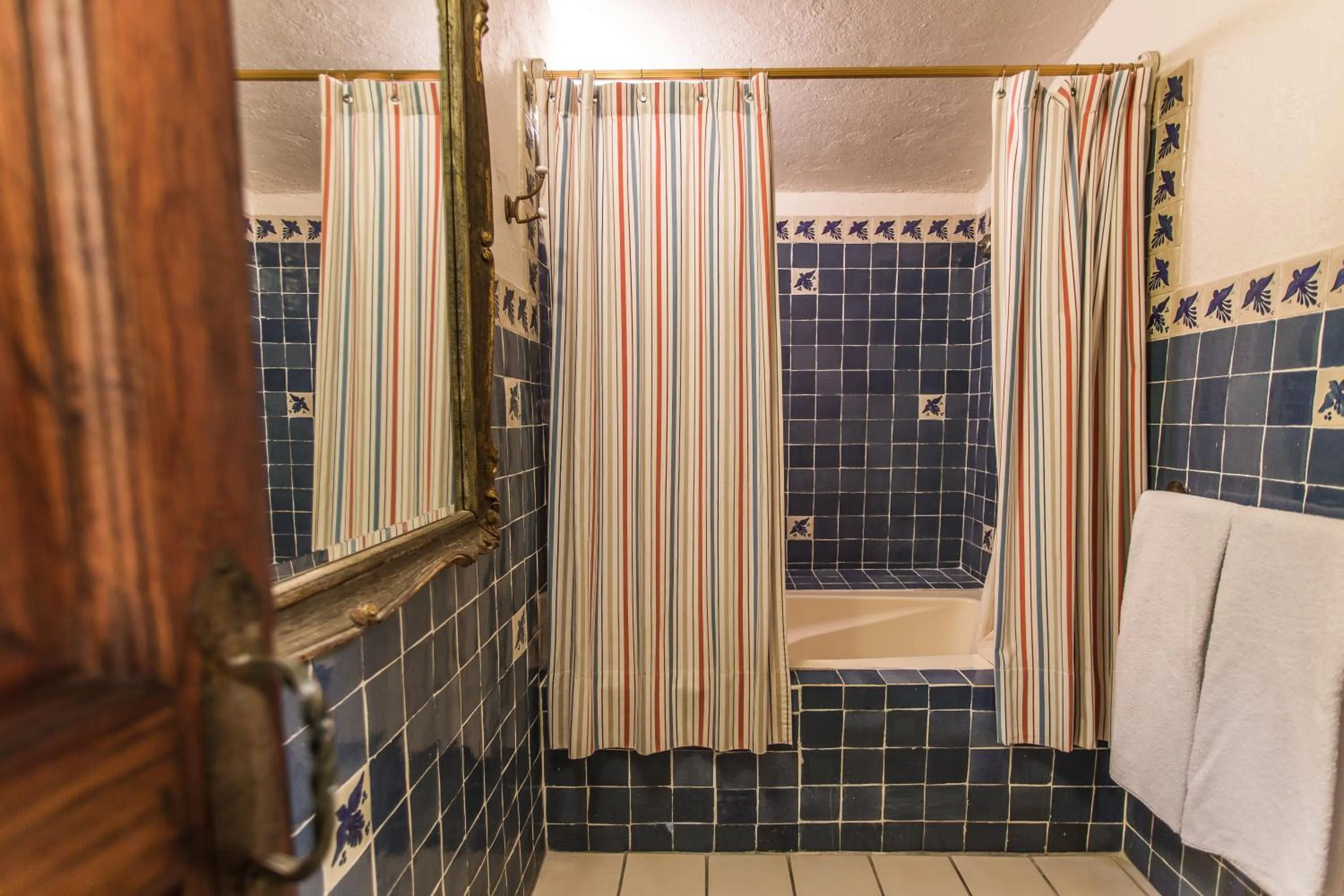 Bath in Hacienda San Gabriel de las Palmas