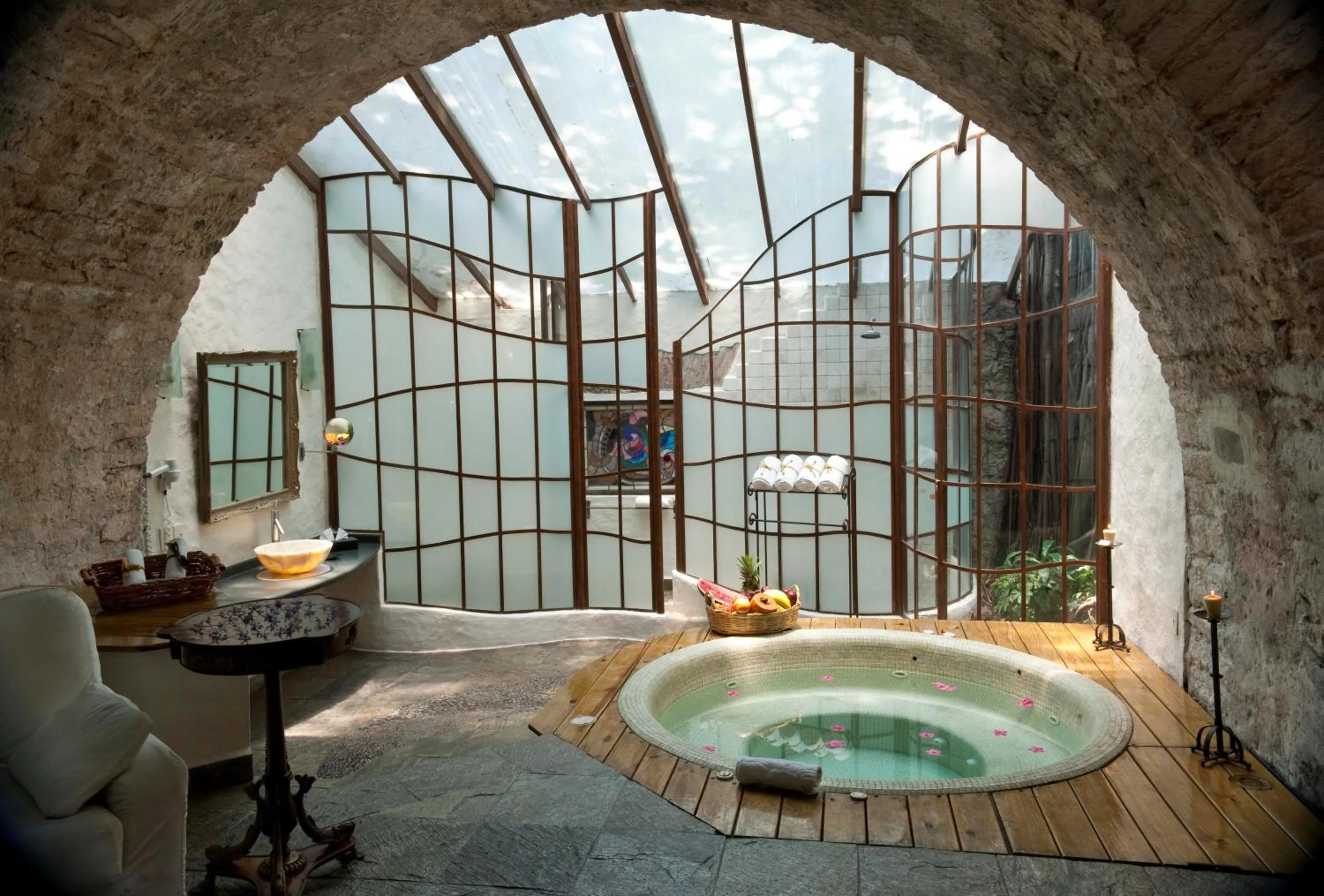 Hot Tub in Hacienda San Gabriel de las Palmas