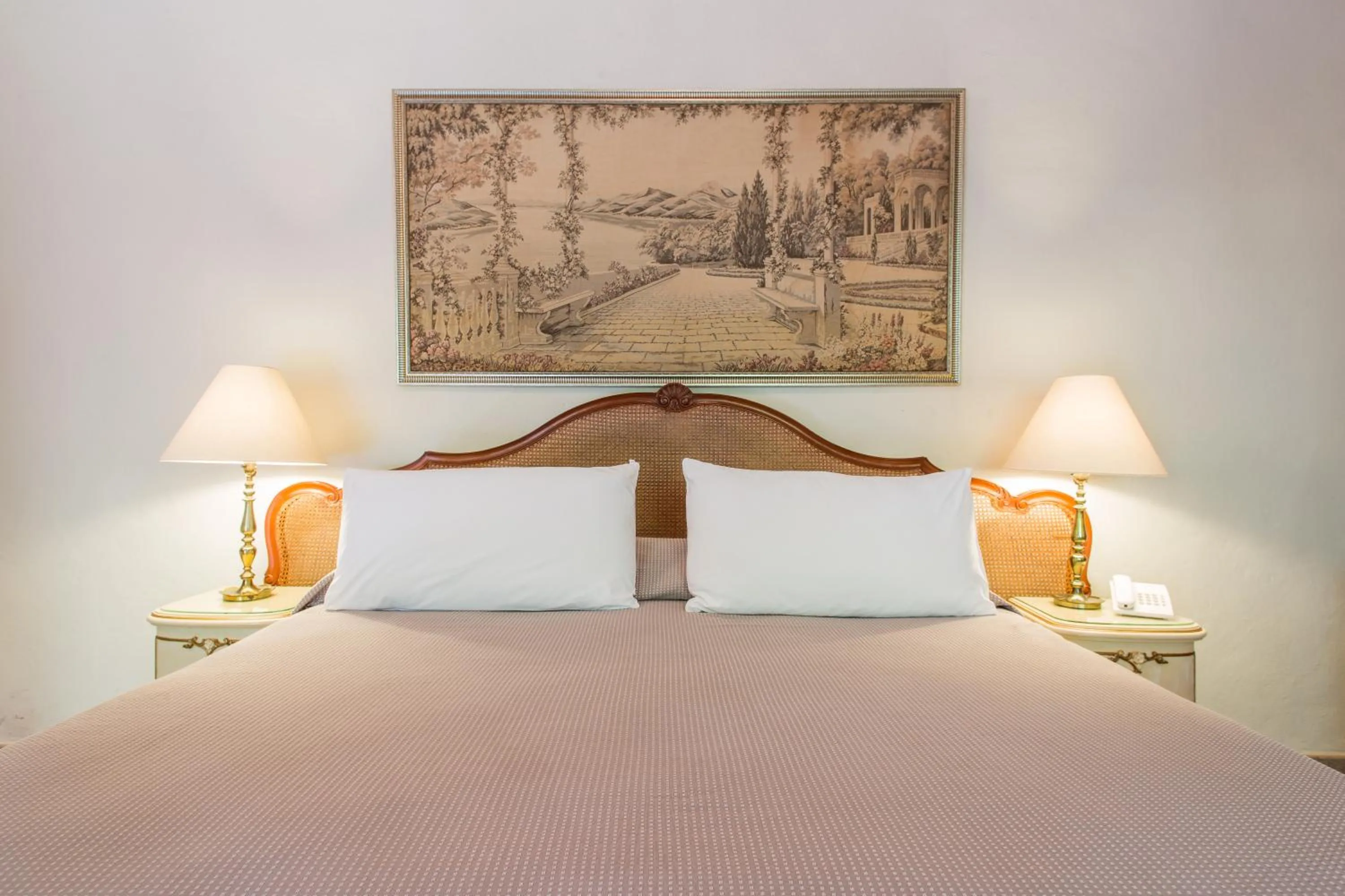 Bed in Hacienda San Gabriel de las Palmas