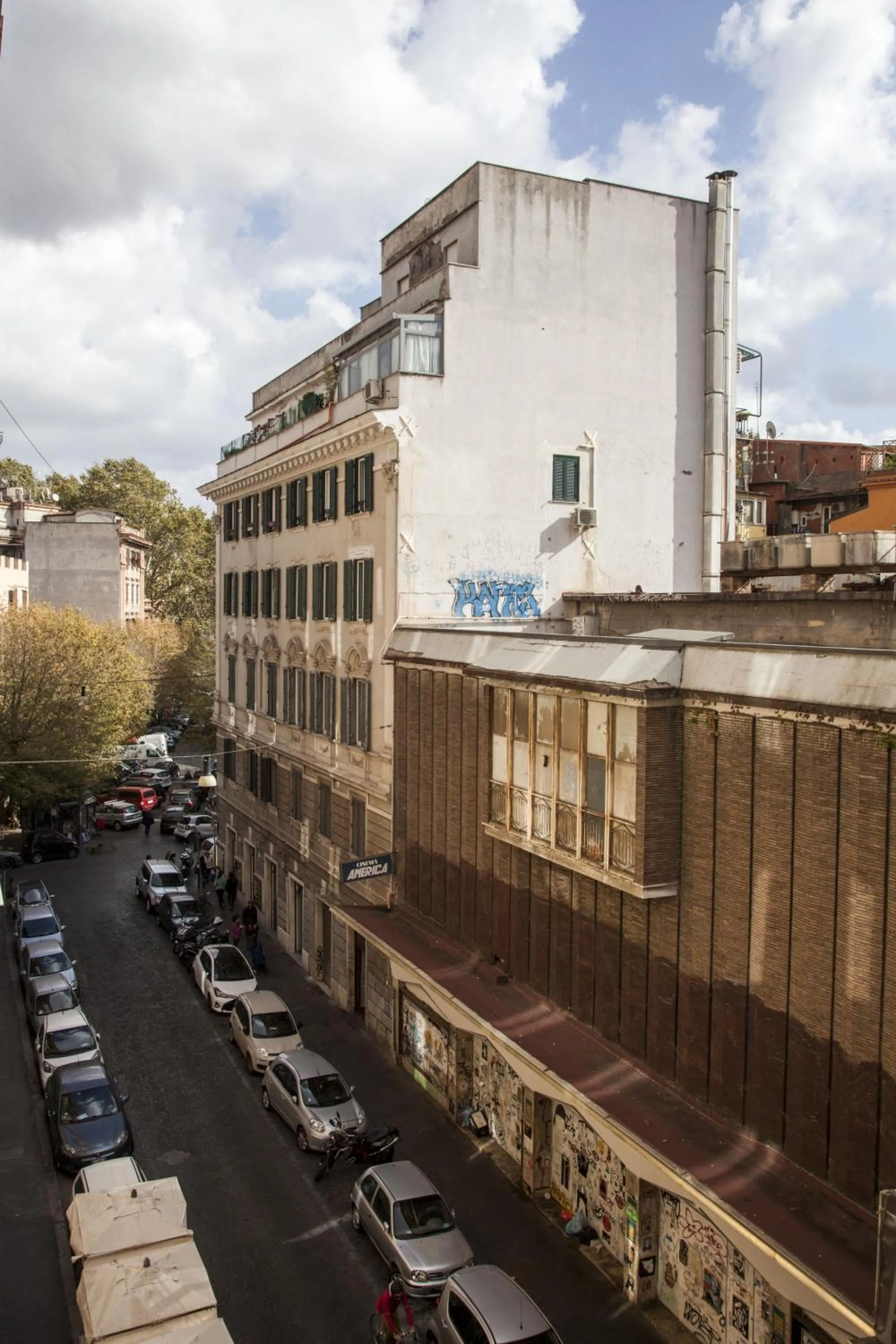 Neighbourhood in Imperiale Top