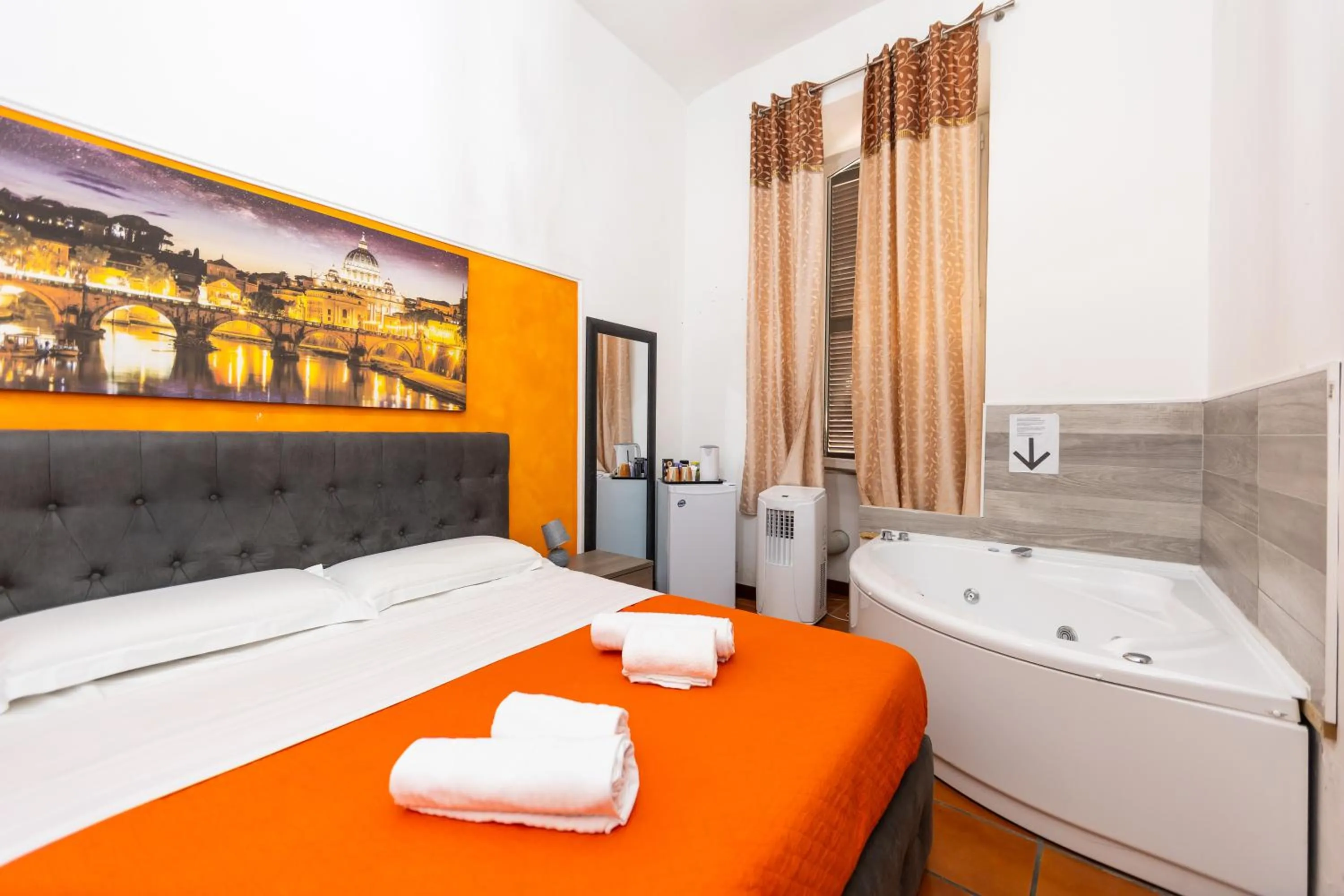 Photo of the whole room, Bed in Imperiale Top