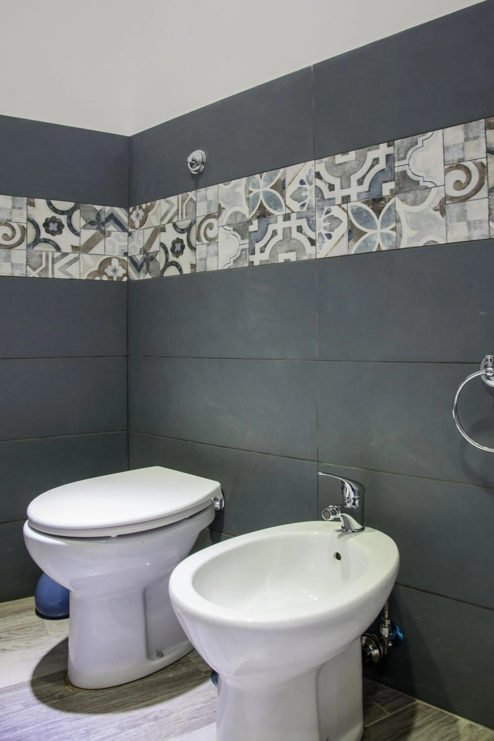 Toilet in Imperiale Top