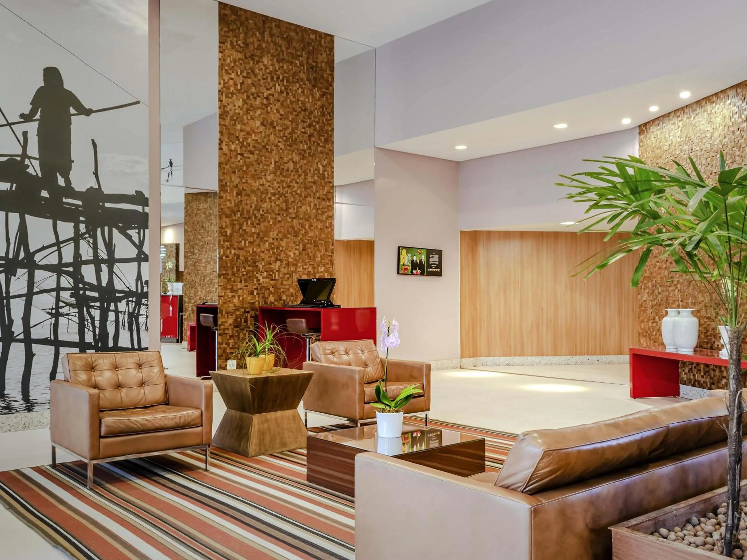 Property building in Mercure Salvador Boulevard Hotel