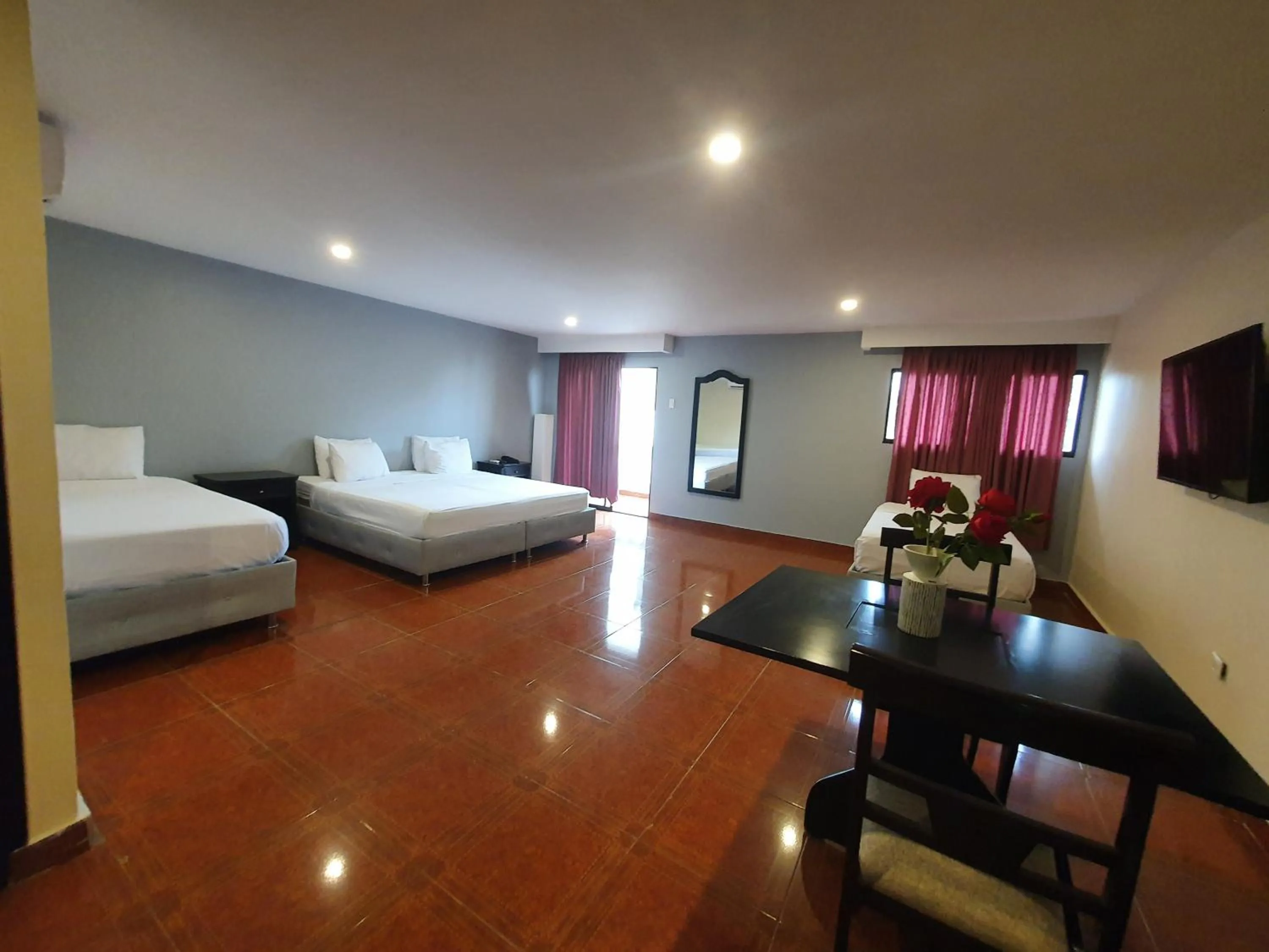 Photo of the whole room, Bed in Hotel Puerta de Oro