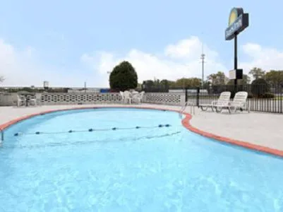 Swimming pool in Days Inn by Wyndham Jacksonville