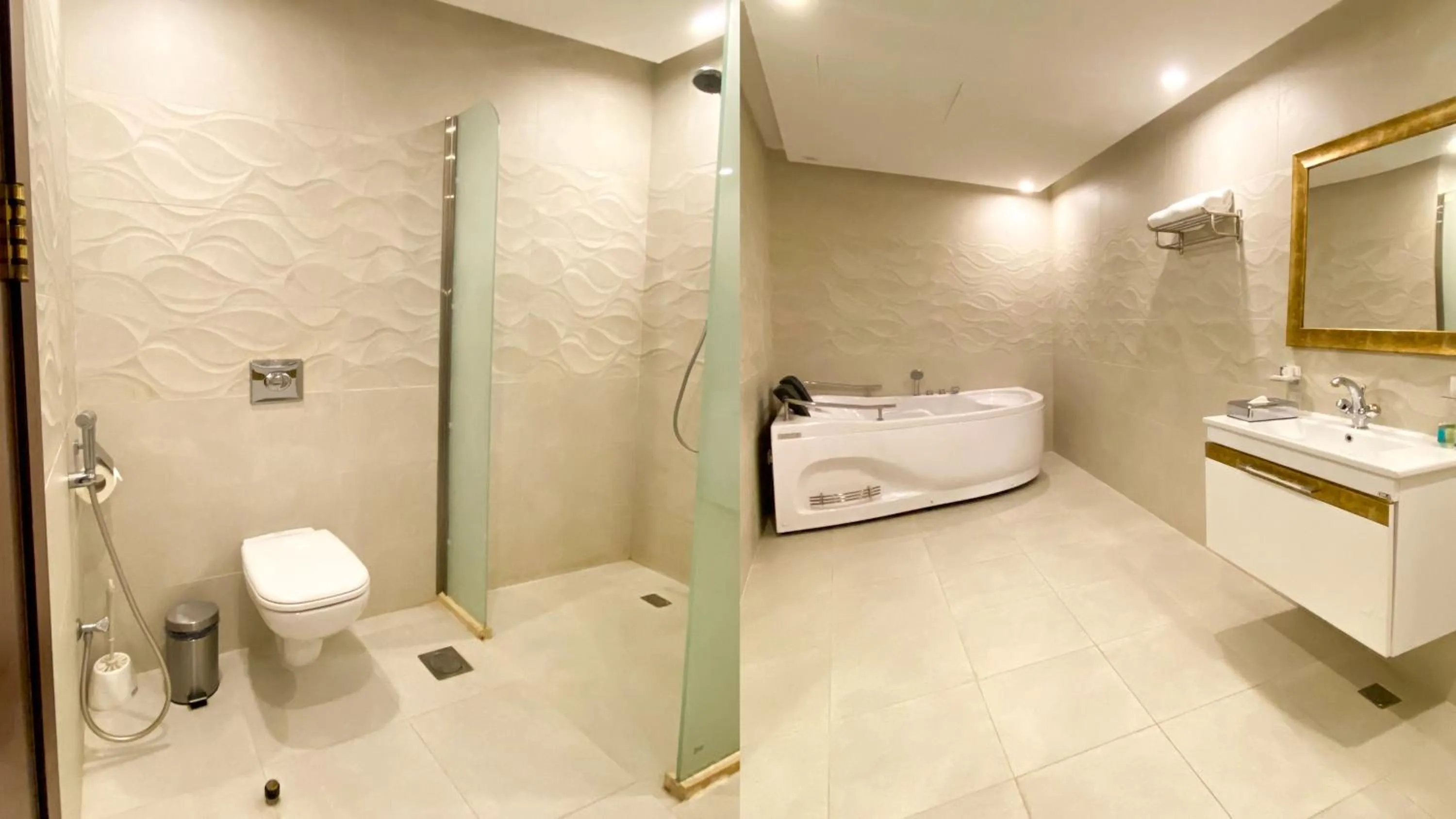 Shower in Al Maali Hotel Jazan