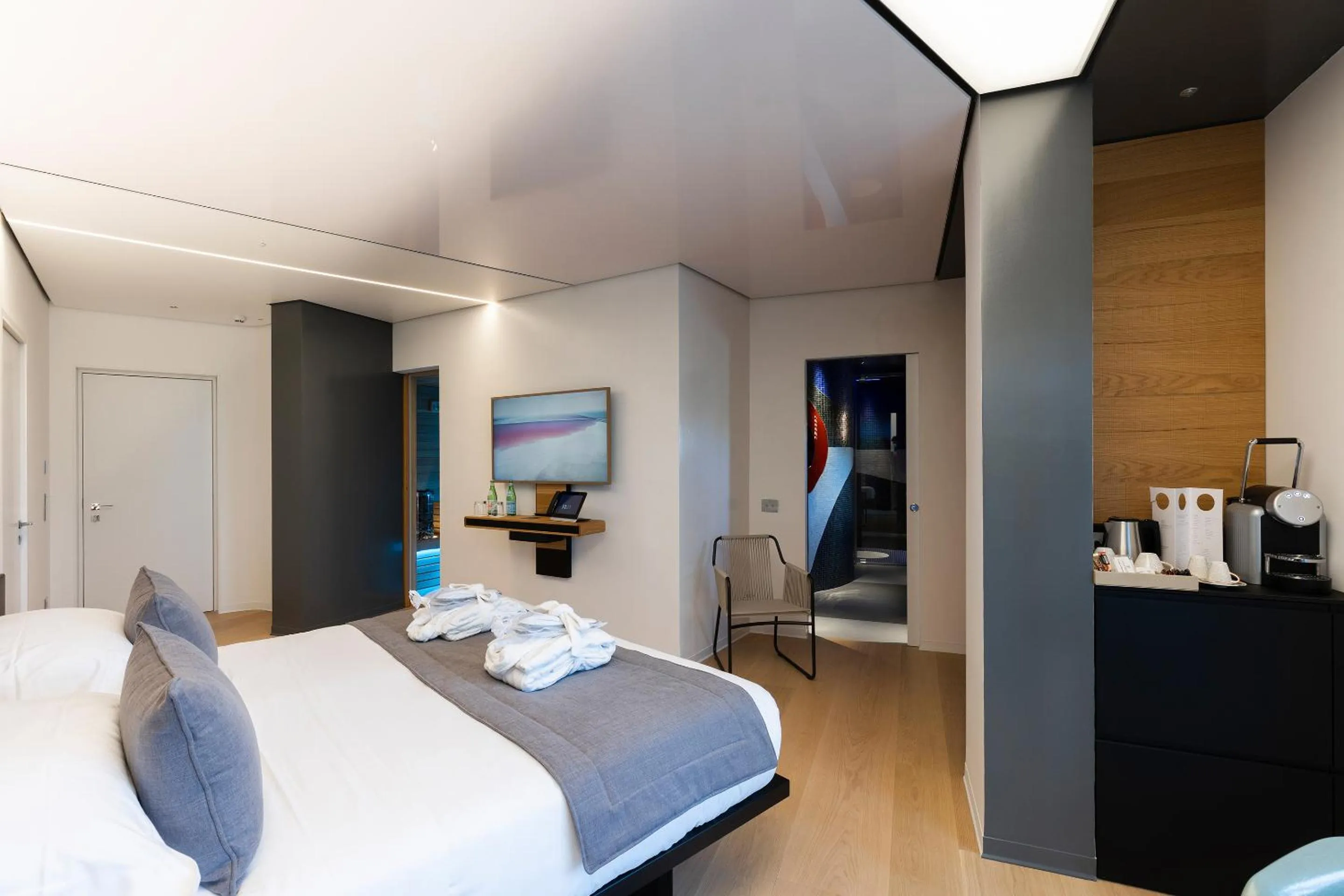 Bed in Borgo San Barbato Resort Spa & Golf