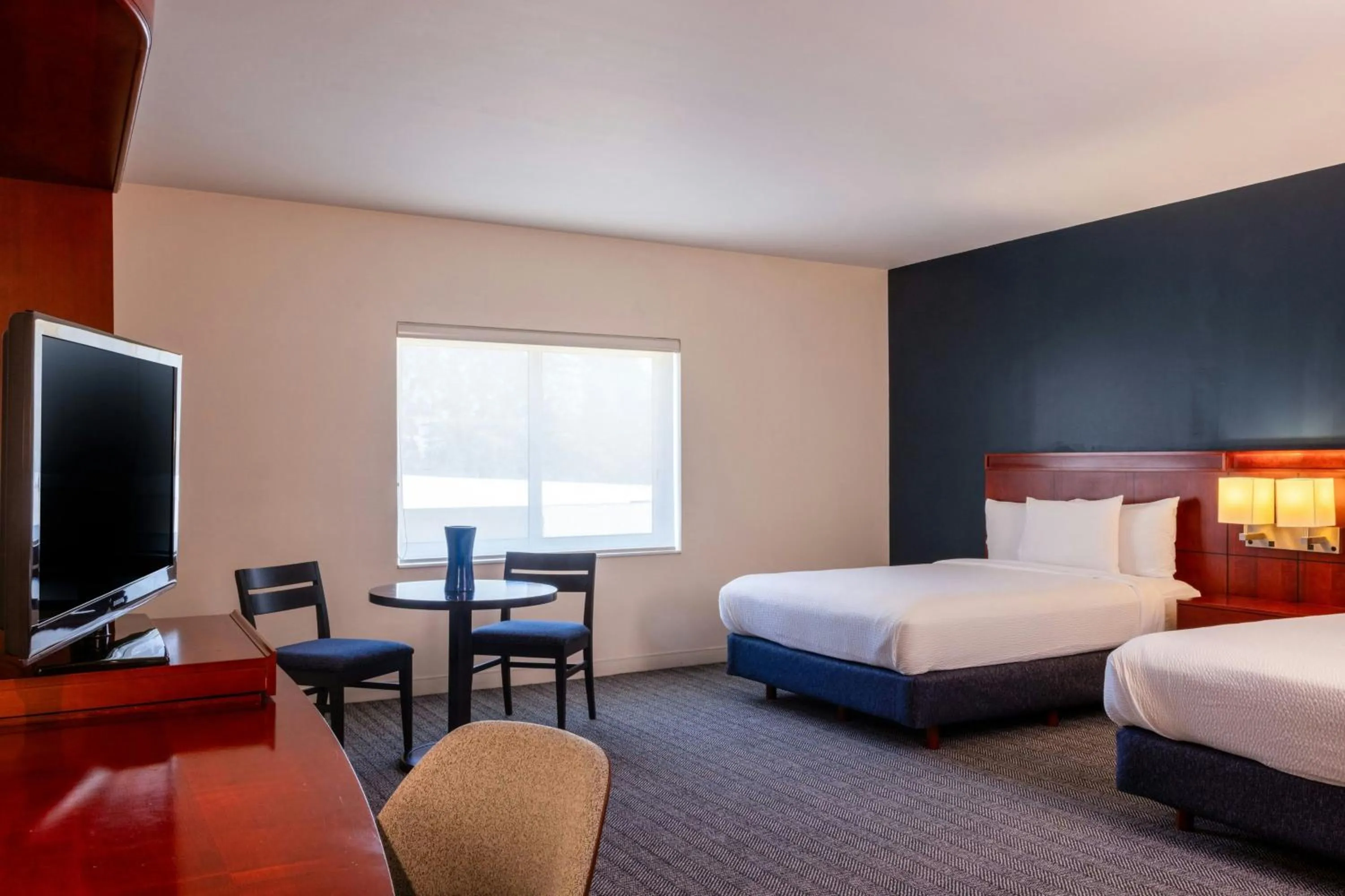 Photo of the whole room, Bed in Courtyard Toluca Tollocan