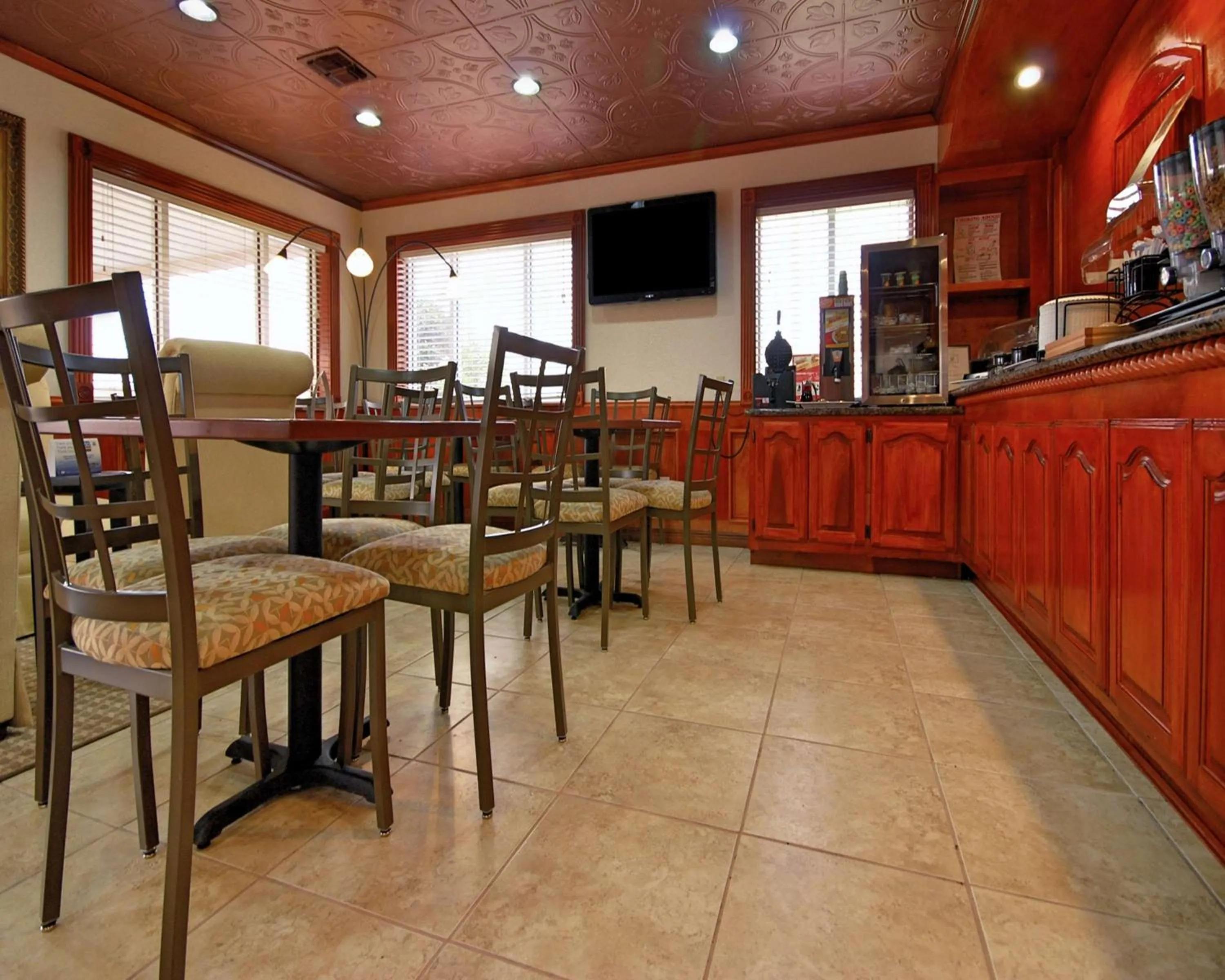 Restaurant/places to eat in Americas Best Value Inn Kingsville