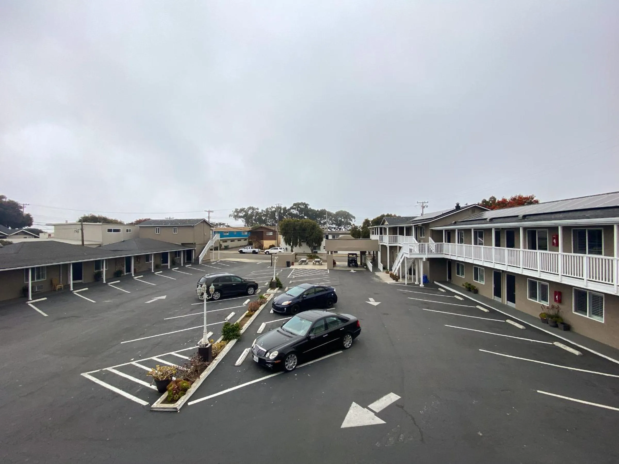 Parking in Rockview Inn and Suites