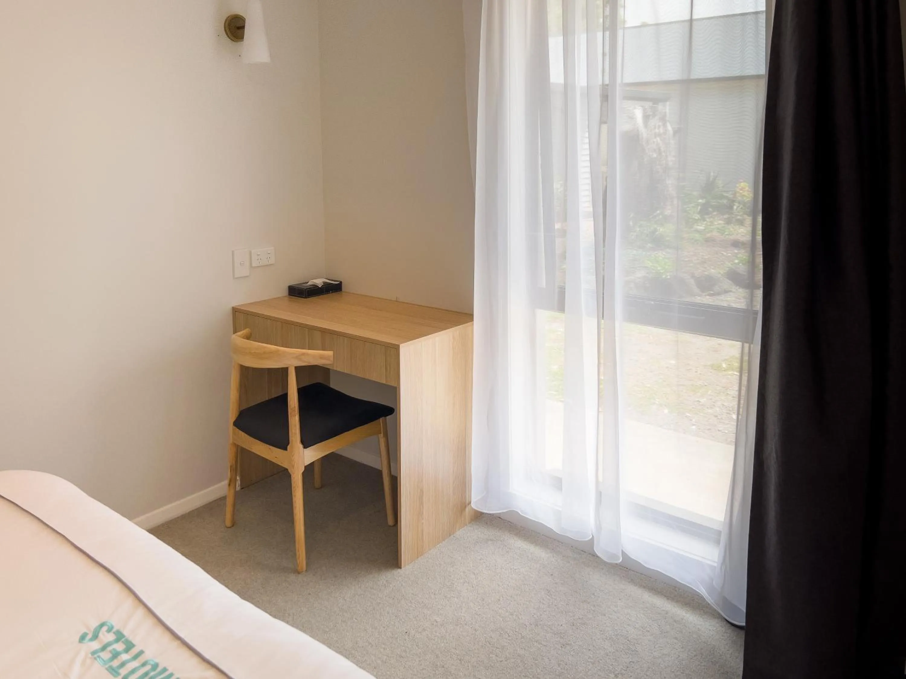 Area and facilities, Bed in A1 Motels and Apartments Port Fairy
