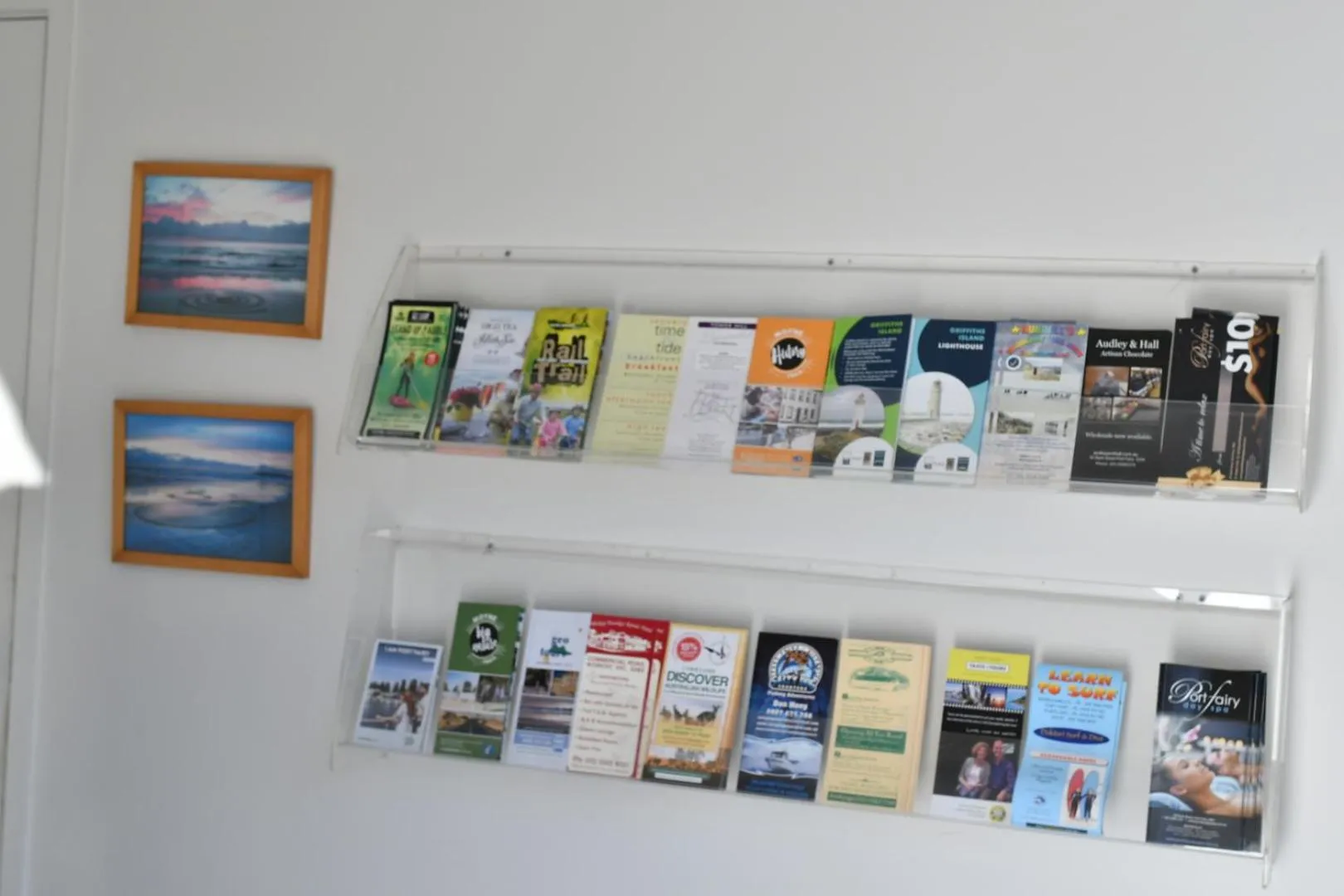 Lobby or reception in A1 Motels and Apartments Port Fairy