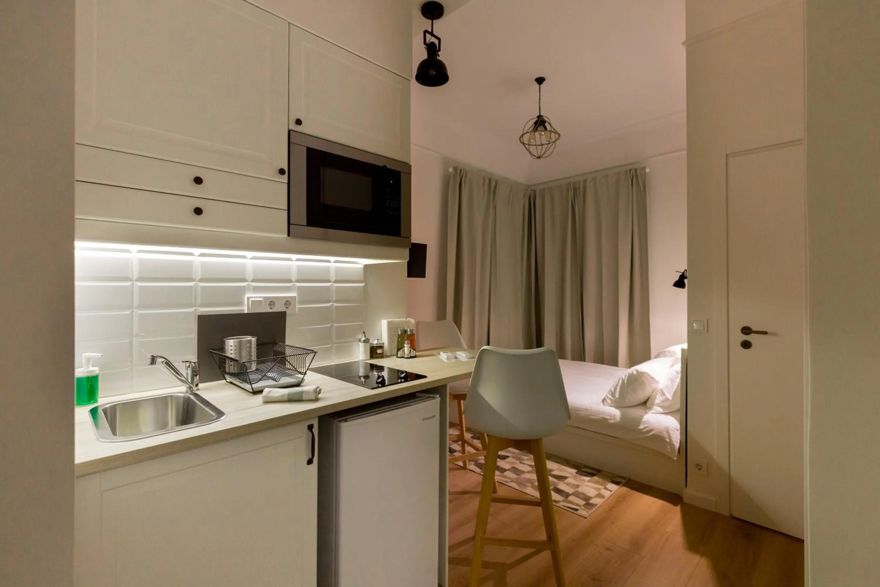 Kitchen or kitchenette in Dinostratus House