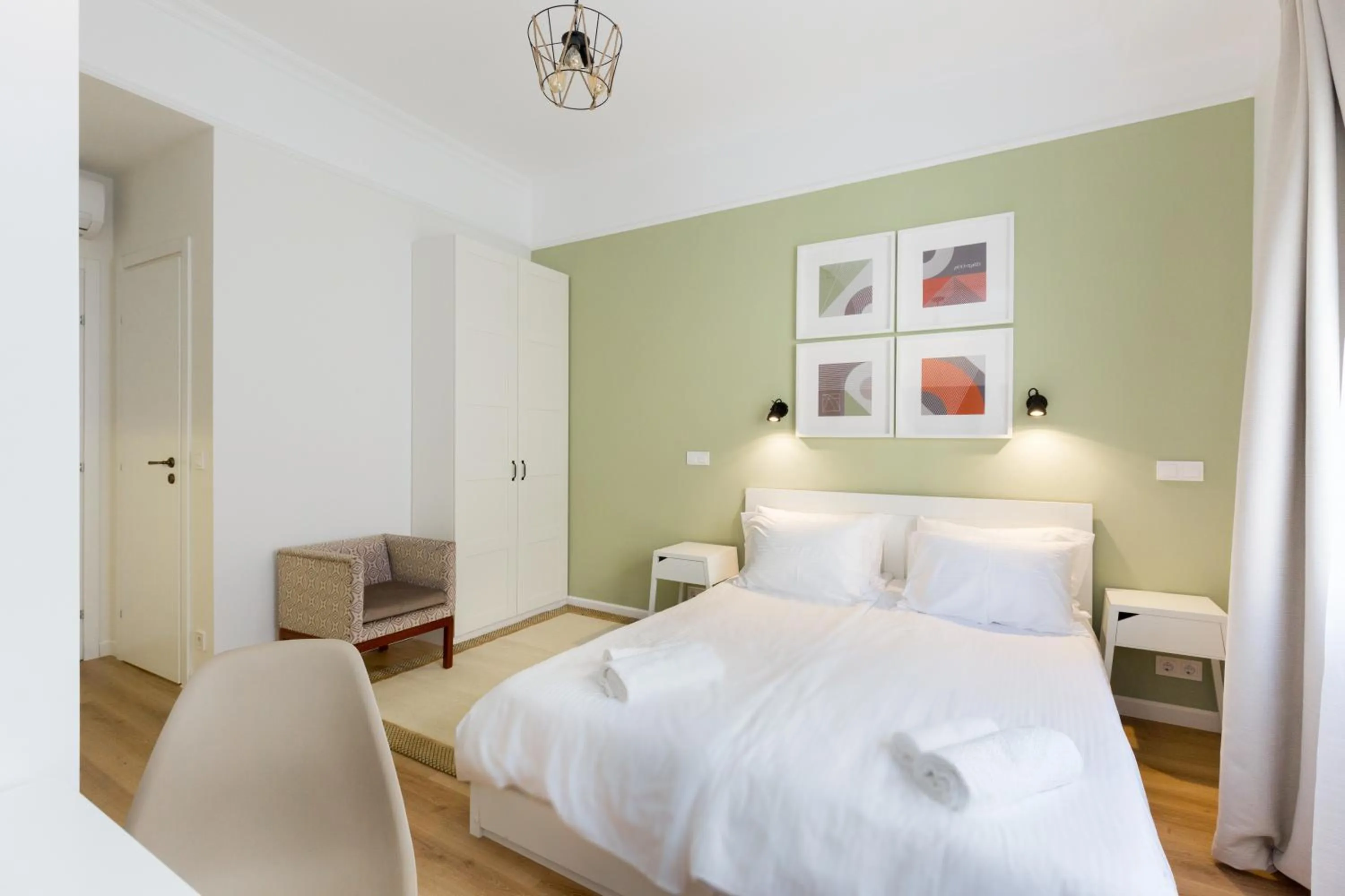 Bed in Dinostratus House