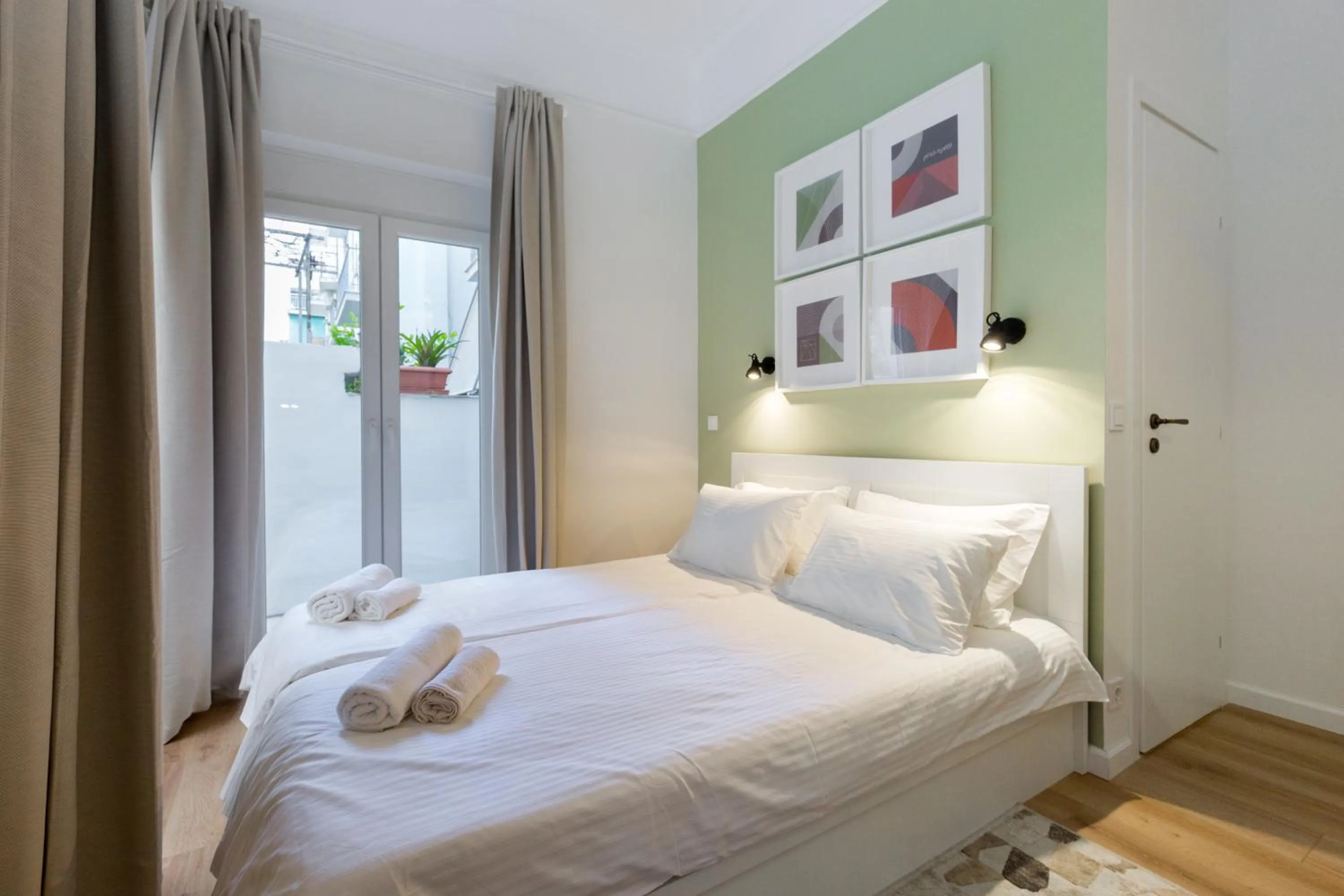 Bed in Dinostratus House