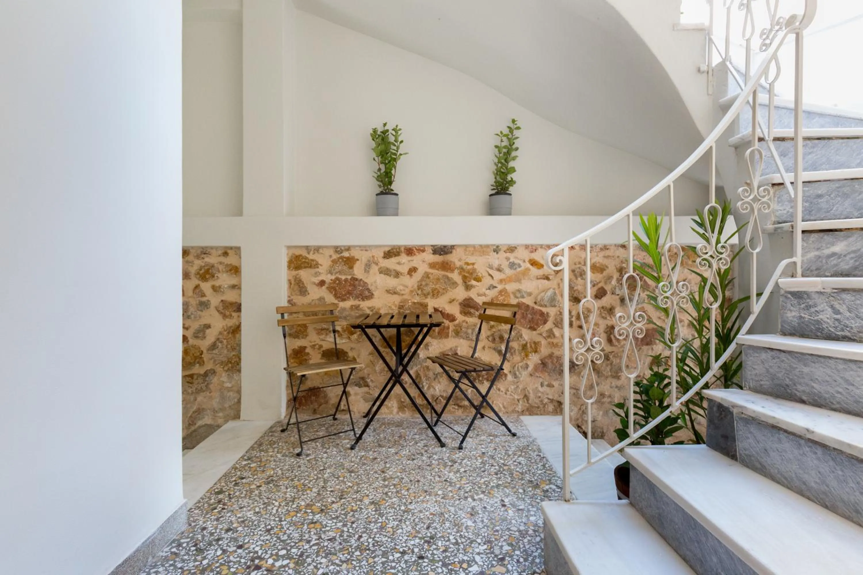 Property building in Dinostratus House