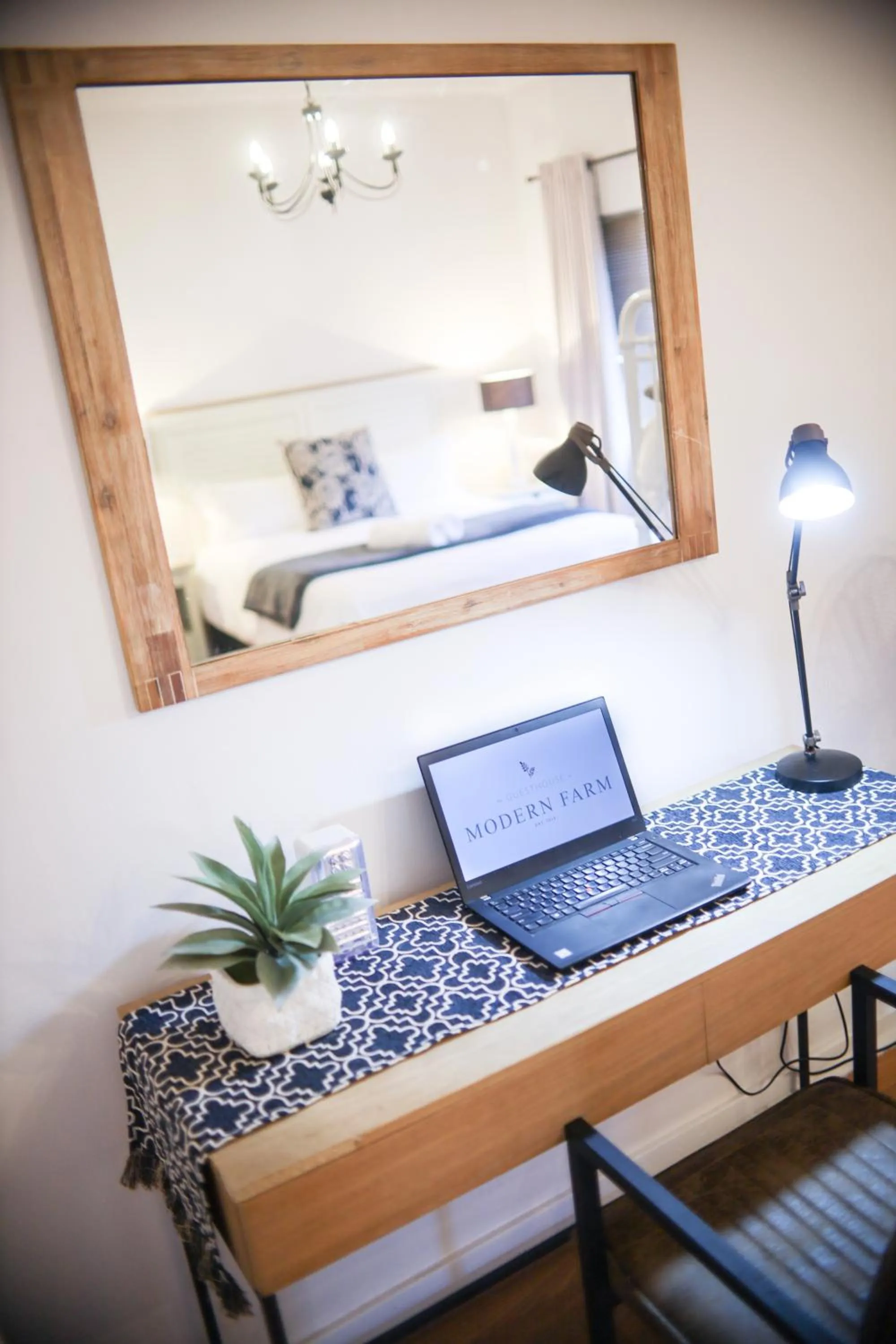 Seating area, Bed in Modern Farm