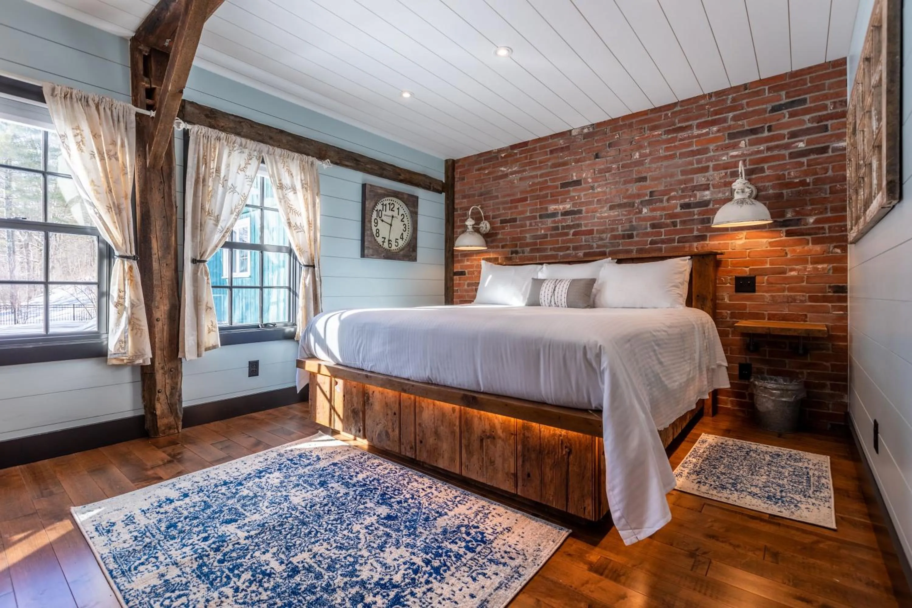 Bed in The Barnstead Inn