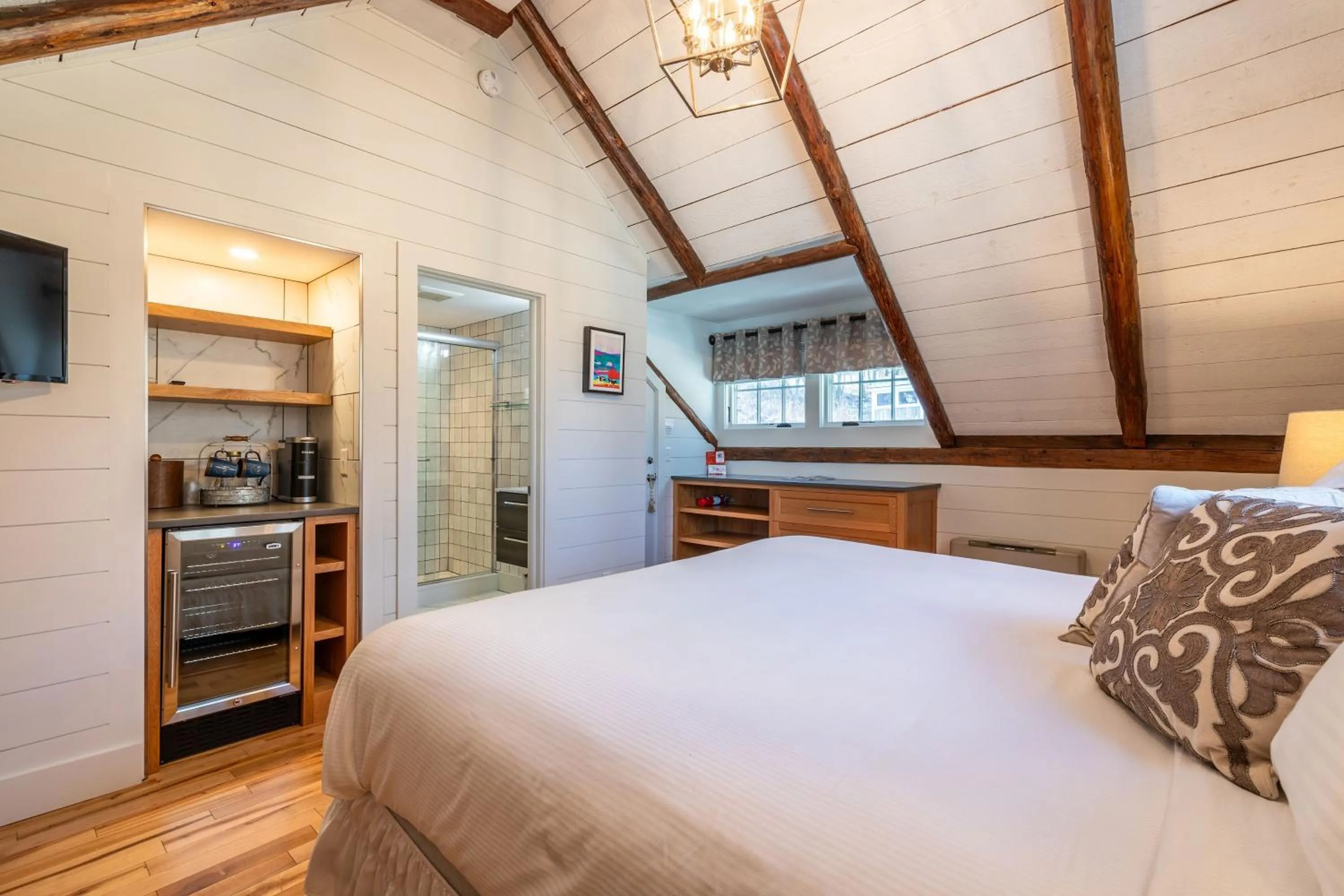 Bed in The Barnstead Inn