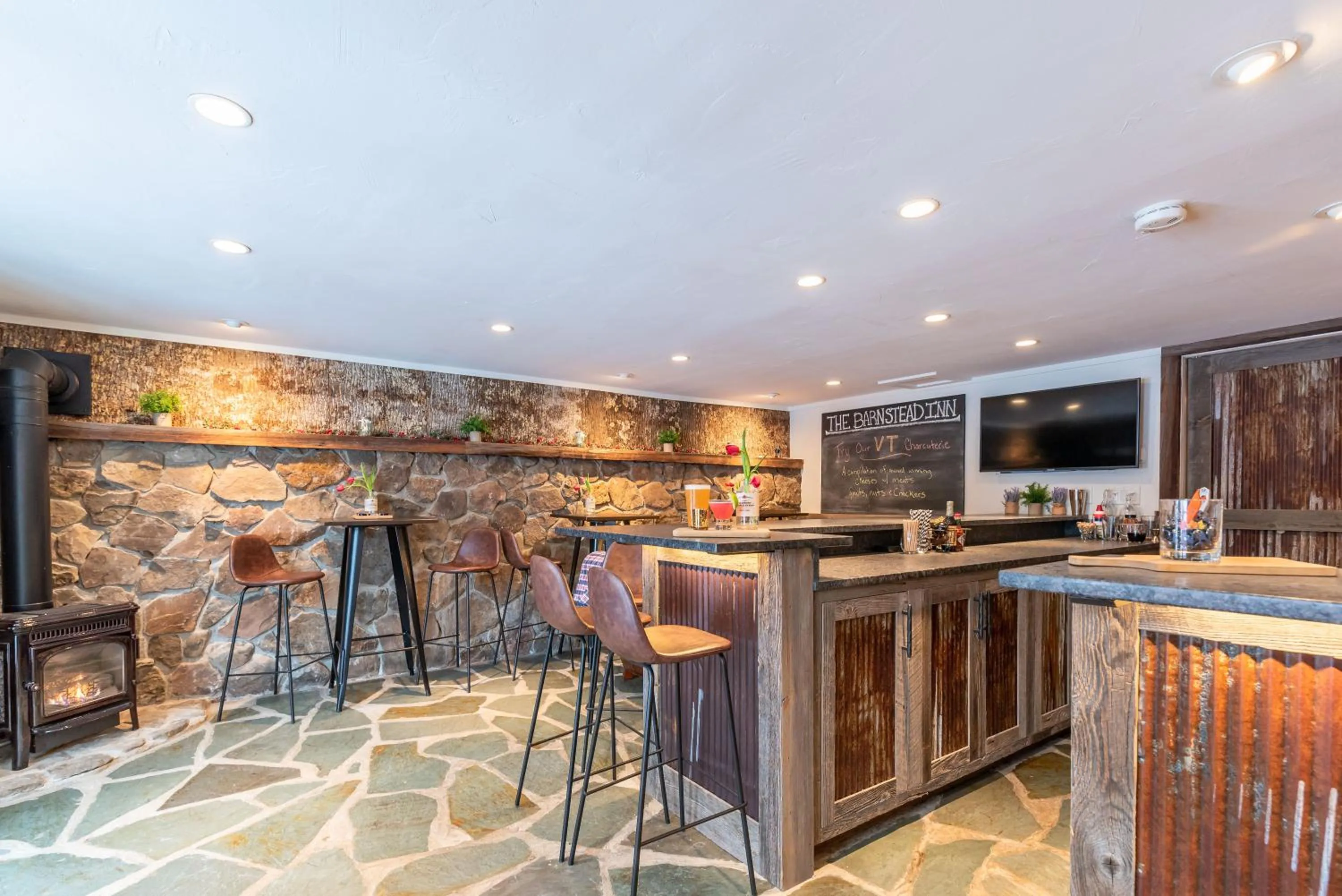 Restaurant/places to eat in The Barnstead Inn