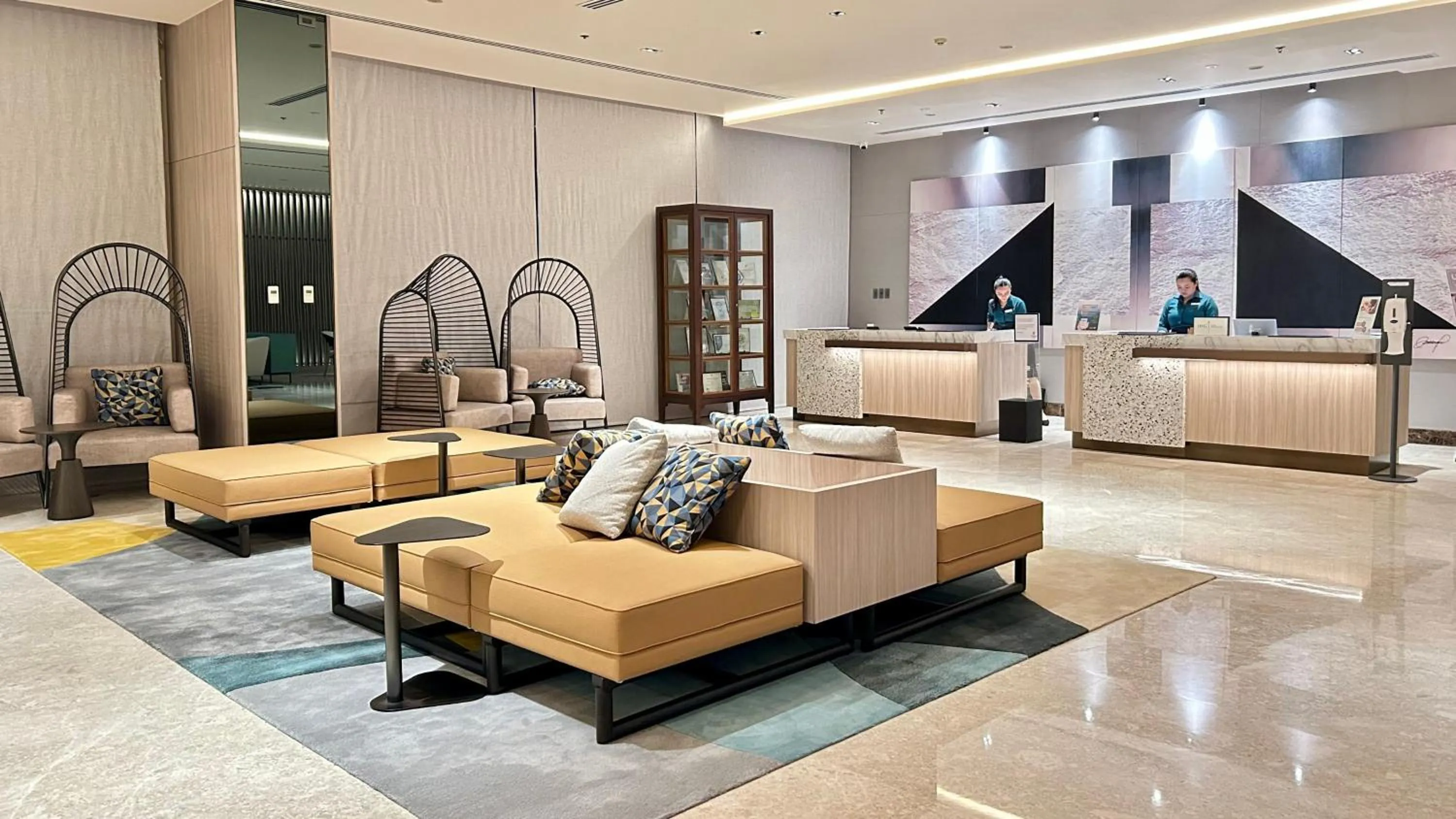 Property building in Holiday Inn & Suites Makati by IHG