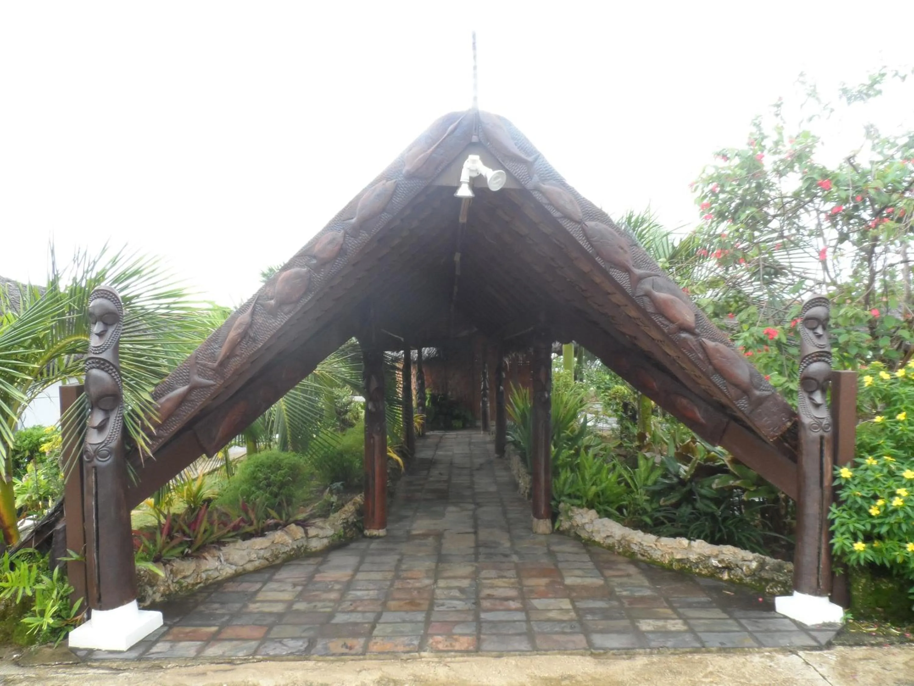 Facade/entrance in Deco Stop Lodge