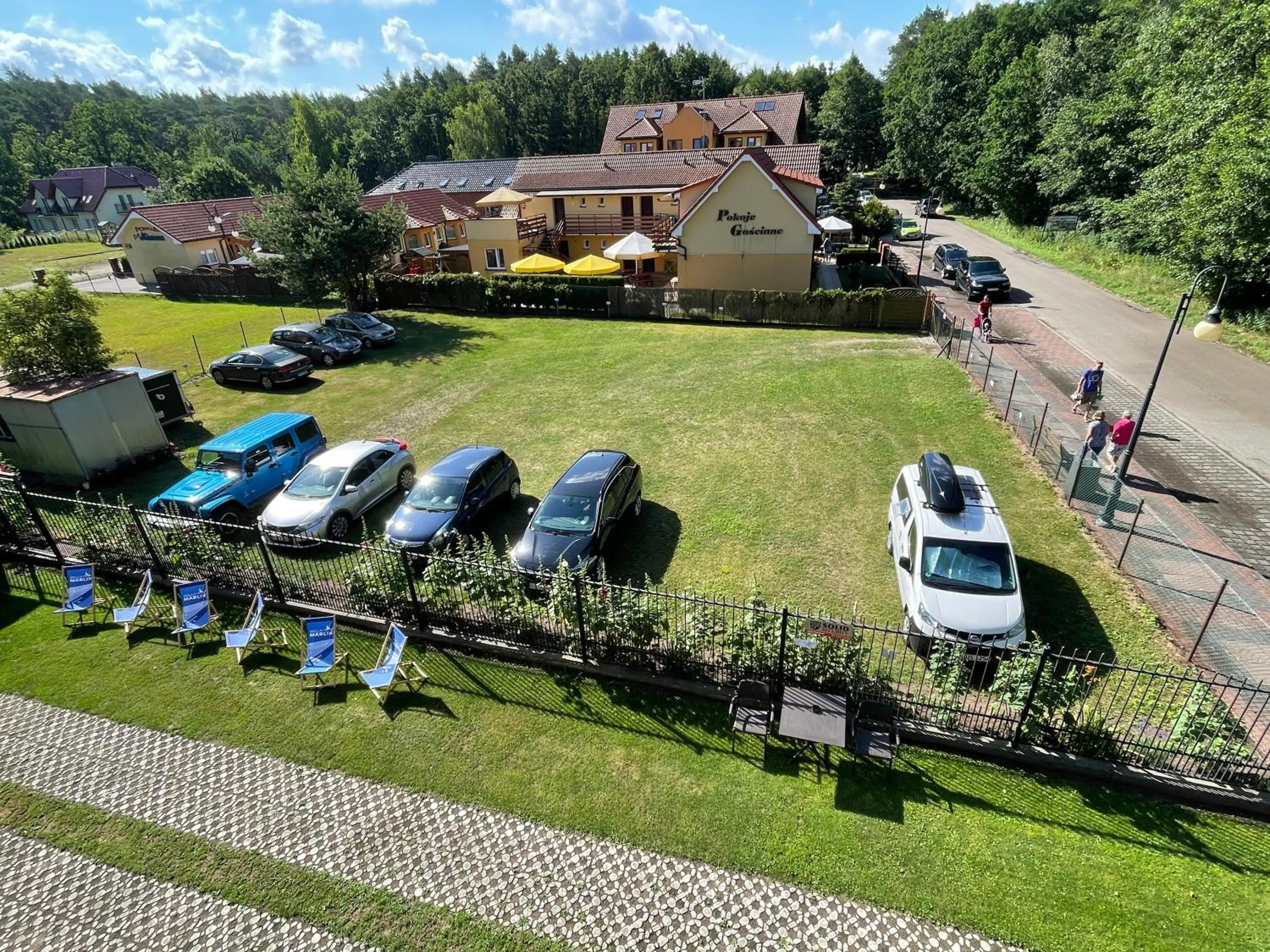 Parking in Willa Marlin