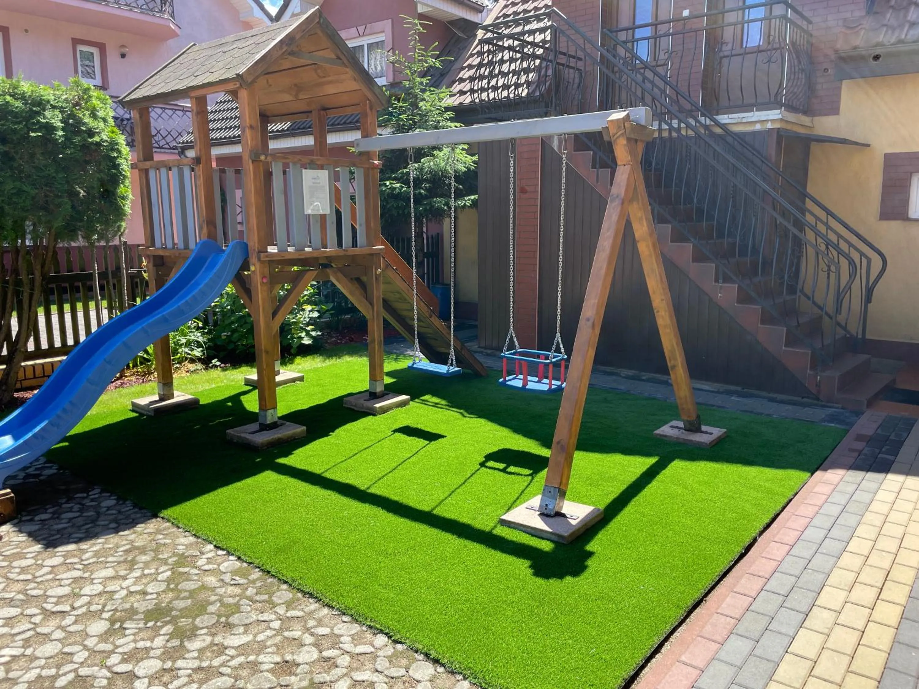 Children play ground in Willa Marlin