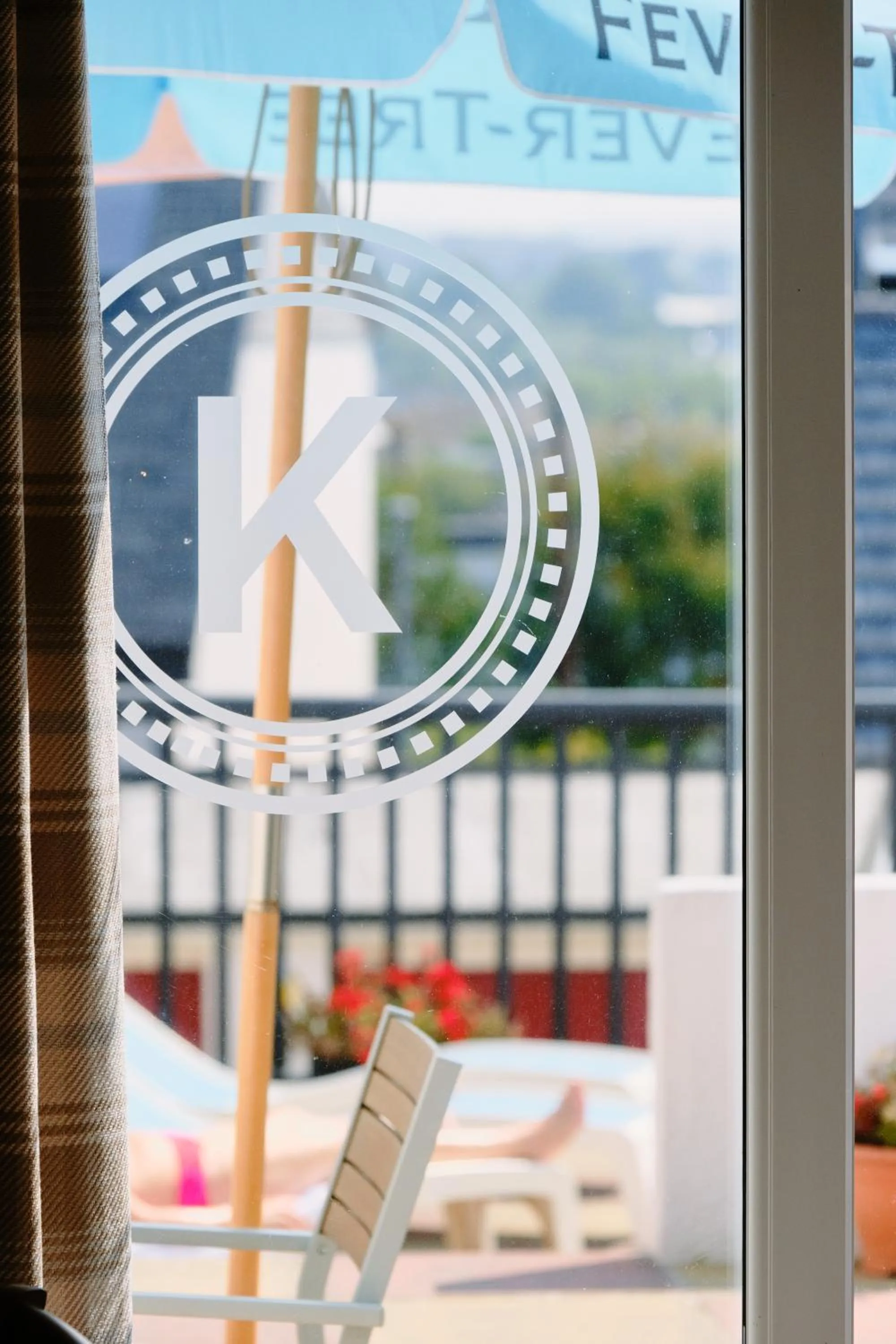 Property building in The Kilbirnie Hotel