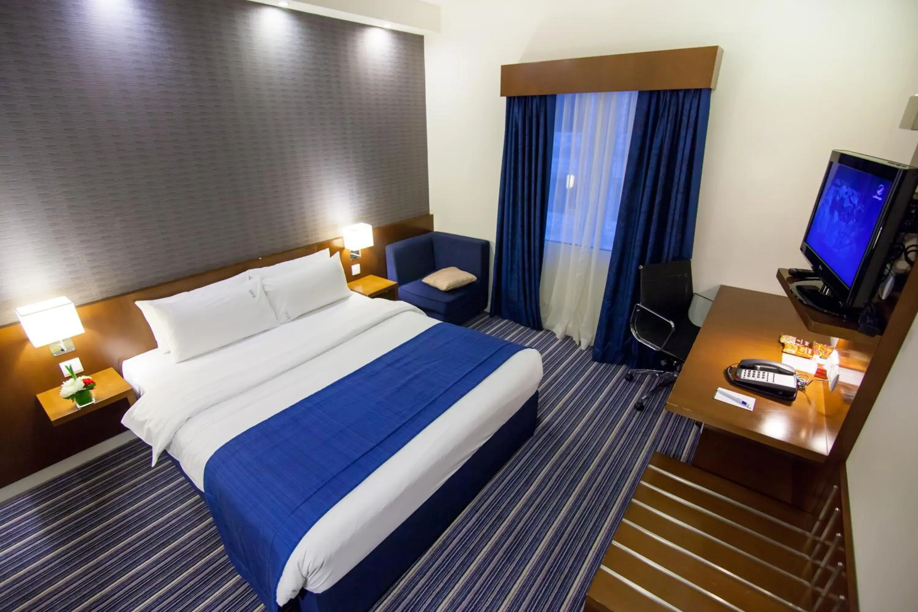 Deluxe Studio - single occupancy in Holiday Bahrain Hotel Deluxe Studio - single occupancy in Holiday Bahrain Hotel