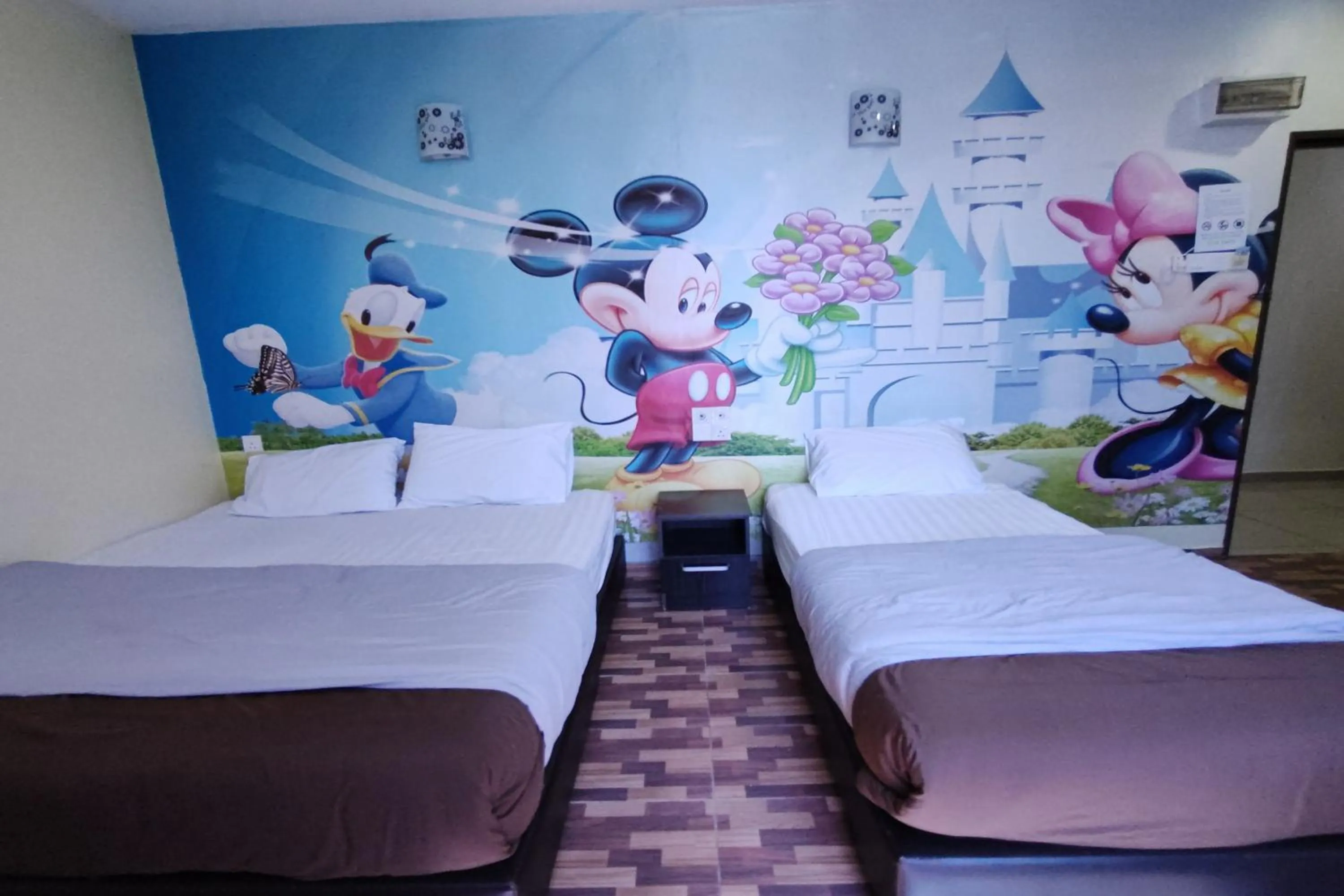 Bedroom, Bed in OYO 43934 Nova Hotel