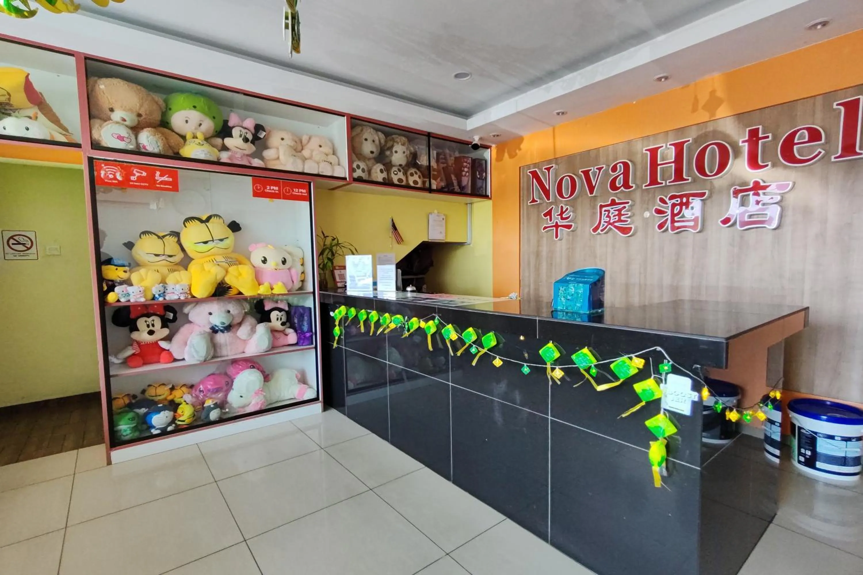 Lobby or reception in OYO 43934 Nova Hotel