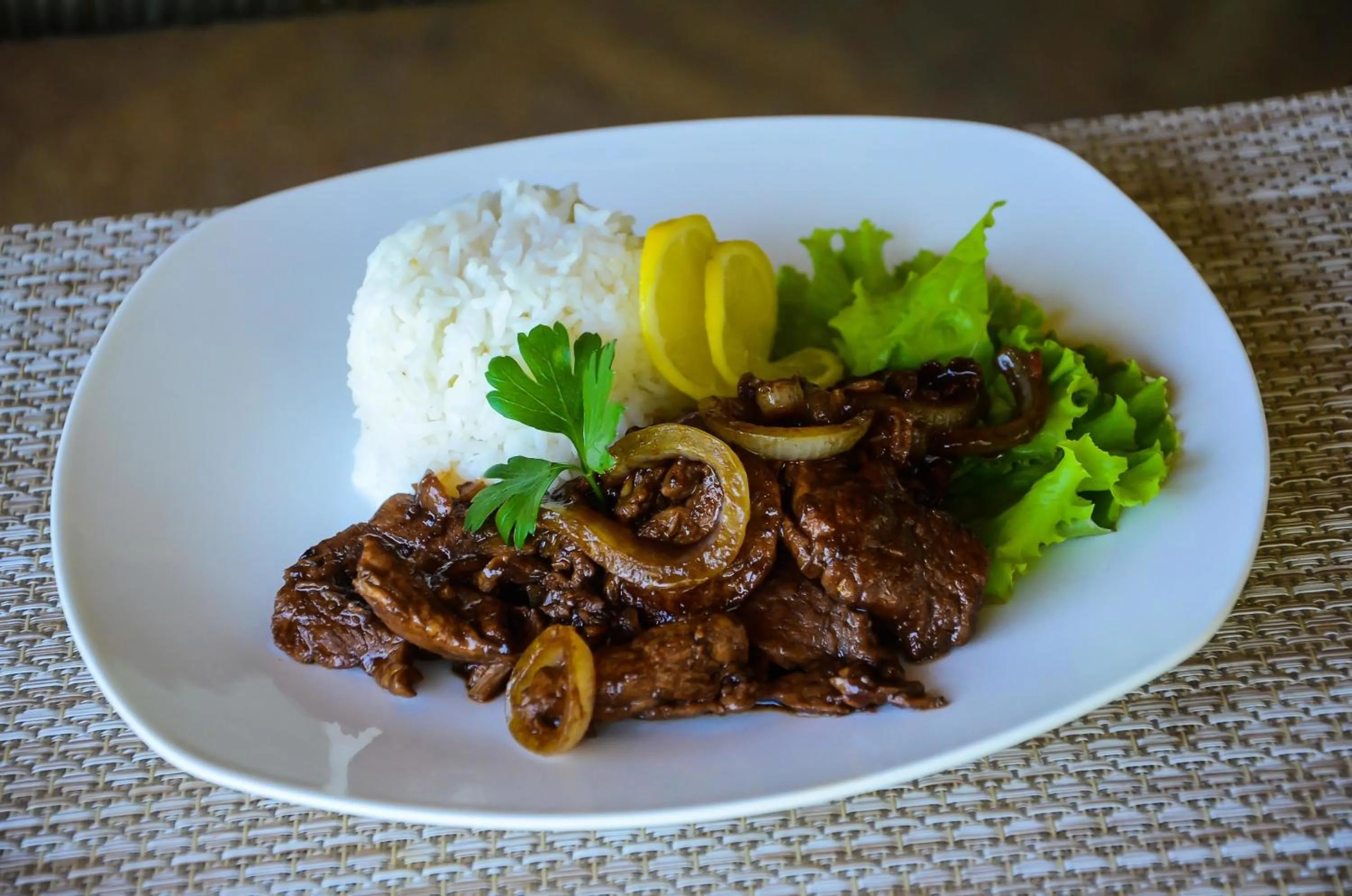 Food in Vanilla Sky Dive Resort