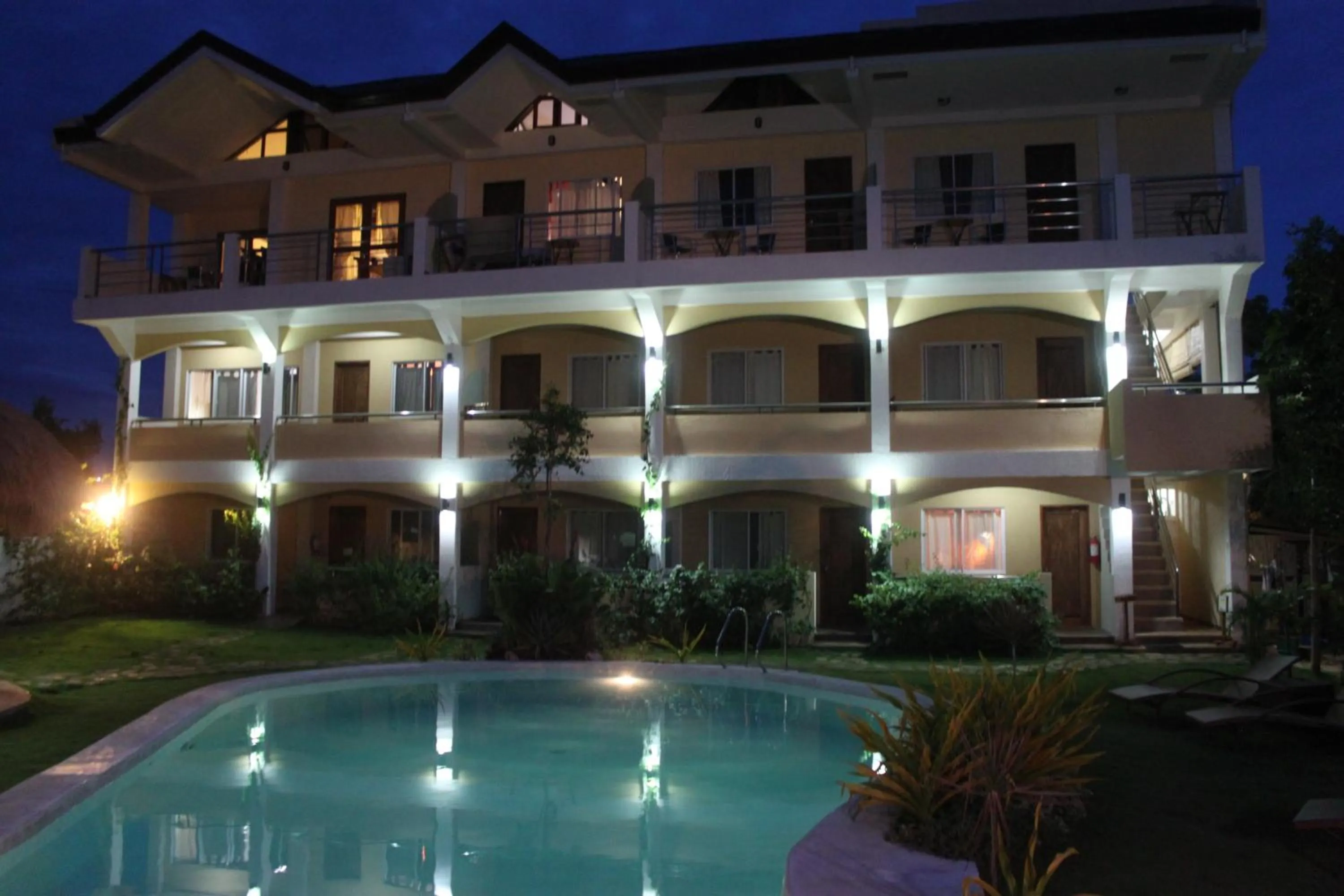 Facade/entrance in Vanilla Sky Dive Resort