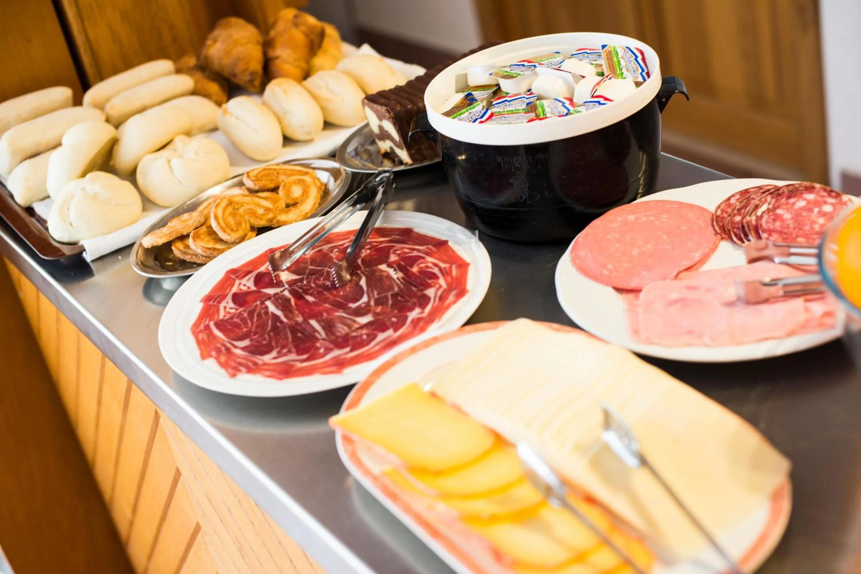 Food close-up in Hostal Residencia Sutimar