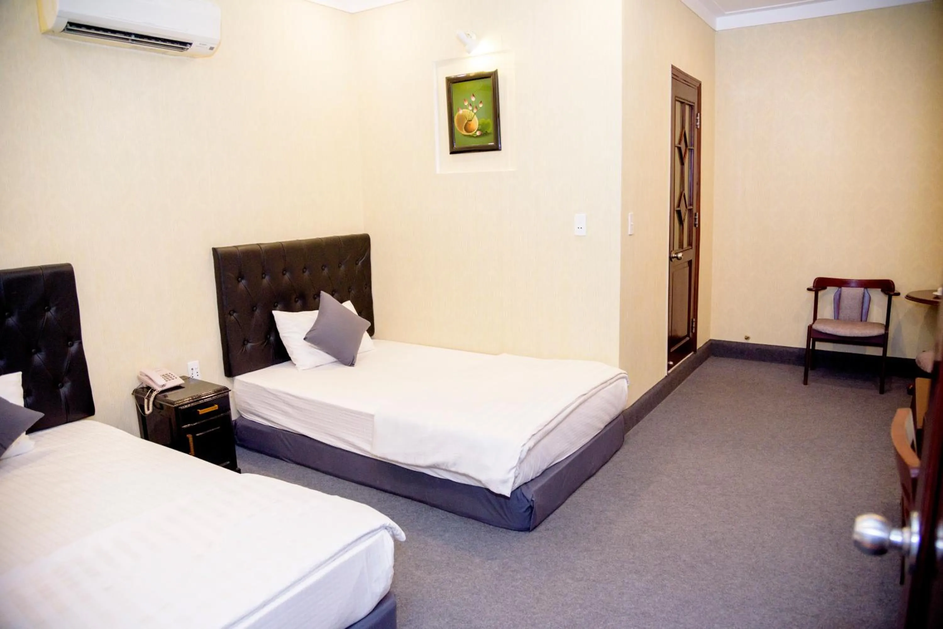 Bed in Ha Trinh Hotel