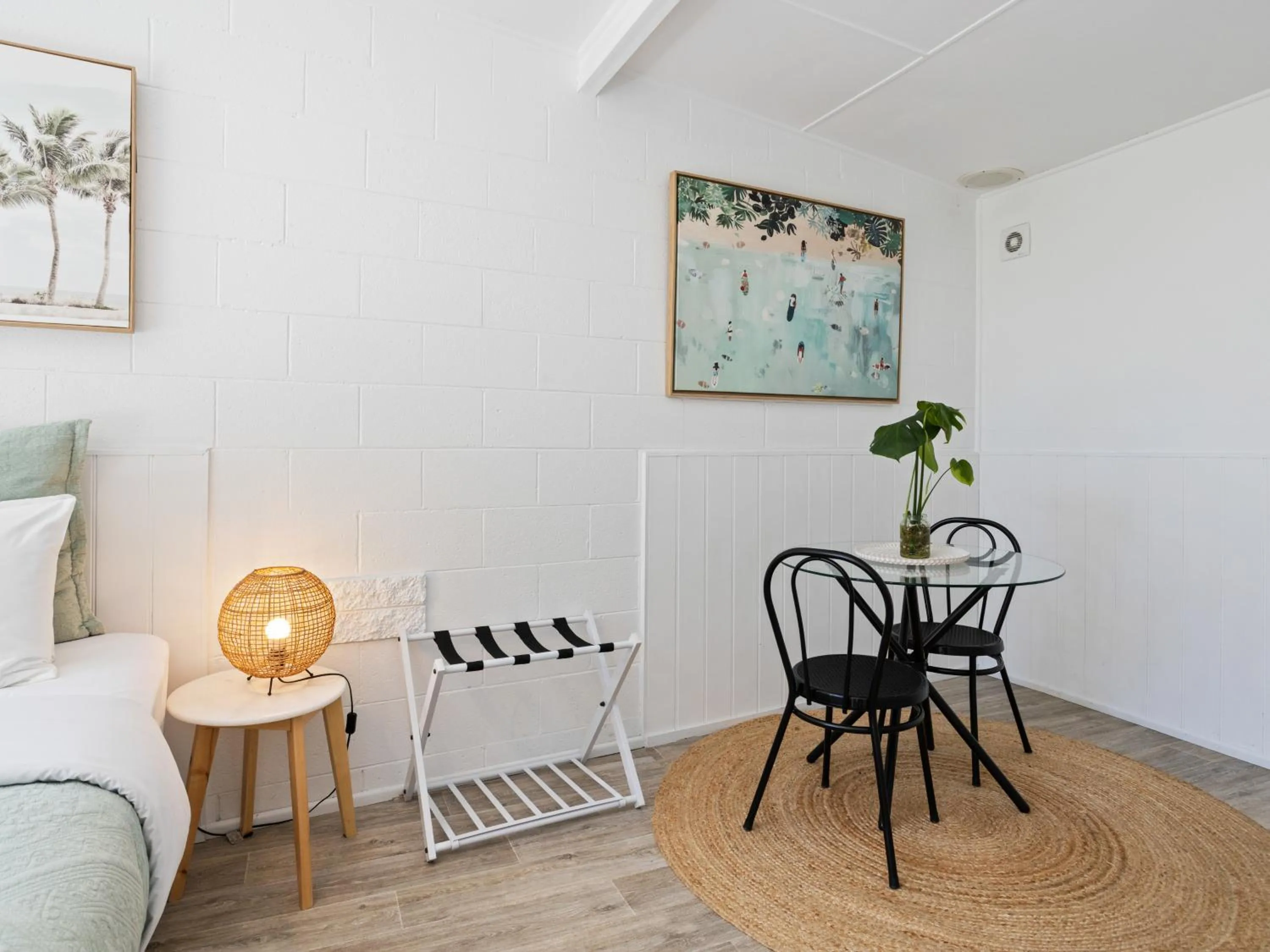 Peninsula Beach Motel