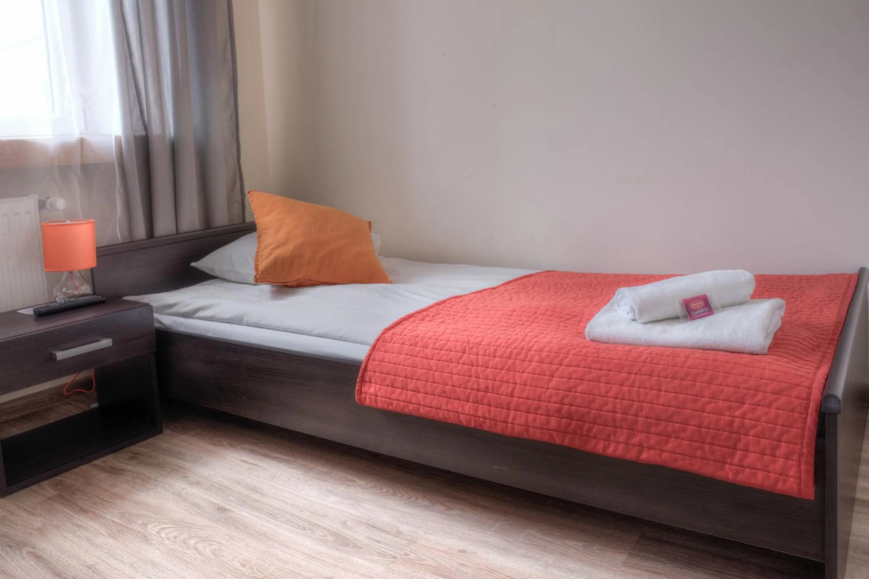 Bed in BedRooms Piotrkowska 64