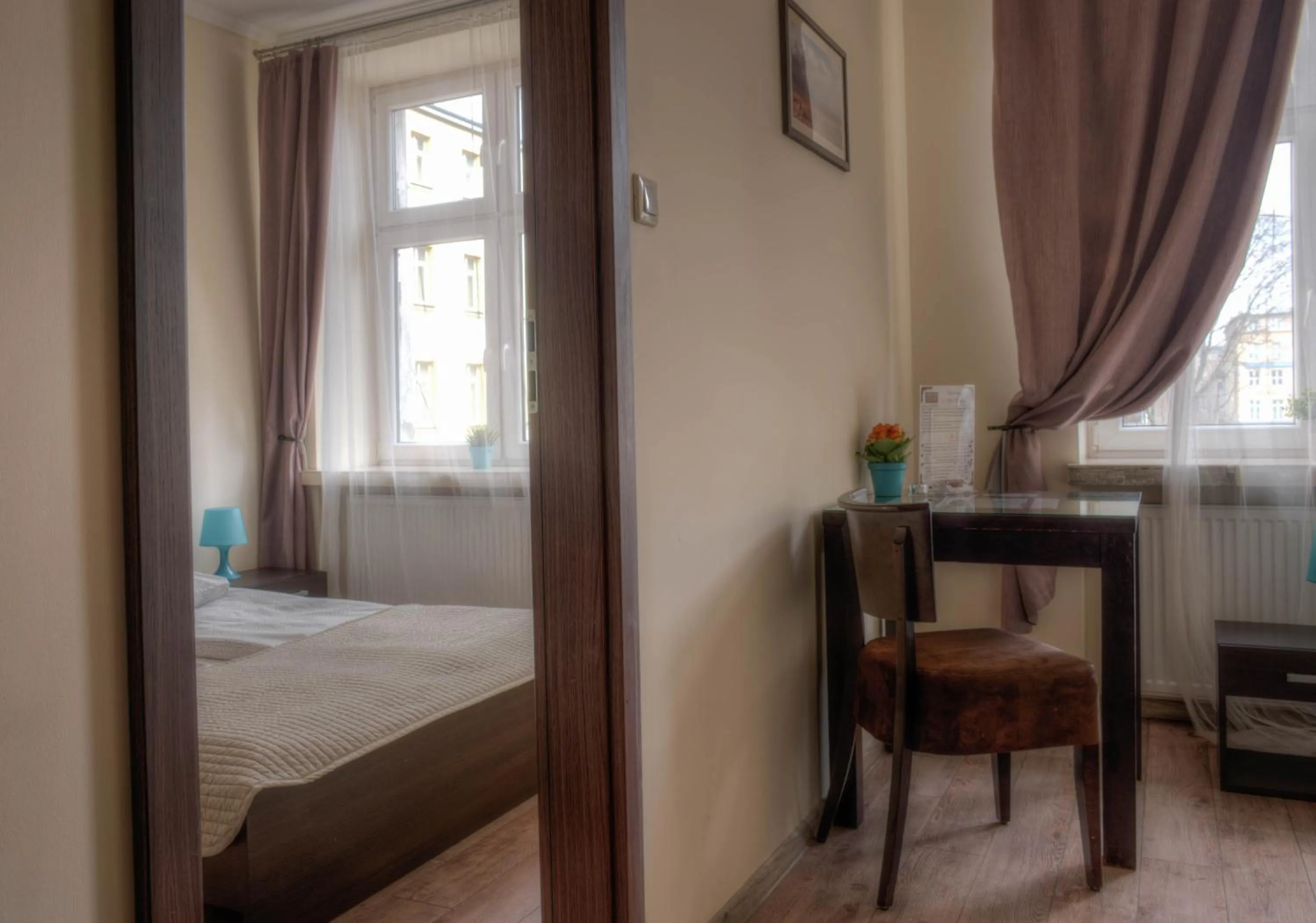 Photo of the whole room, Bed in BedRooms Piotrkowska 64