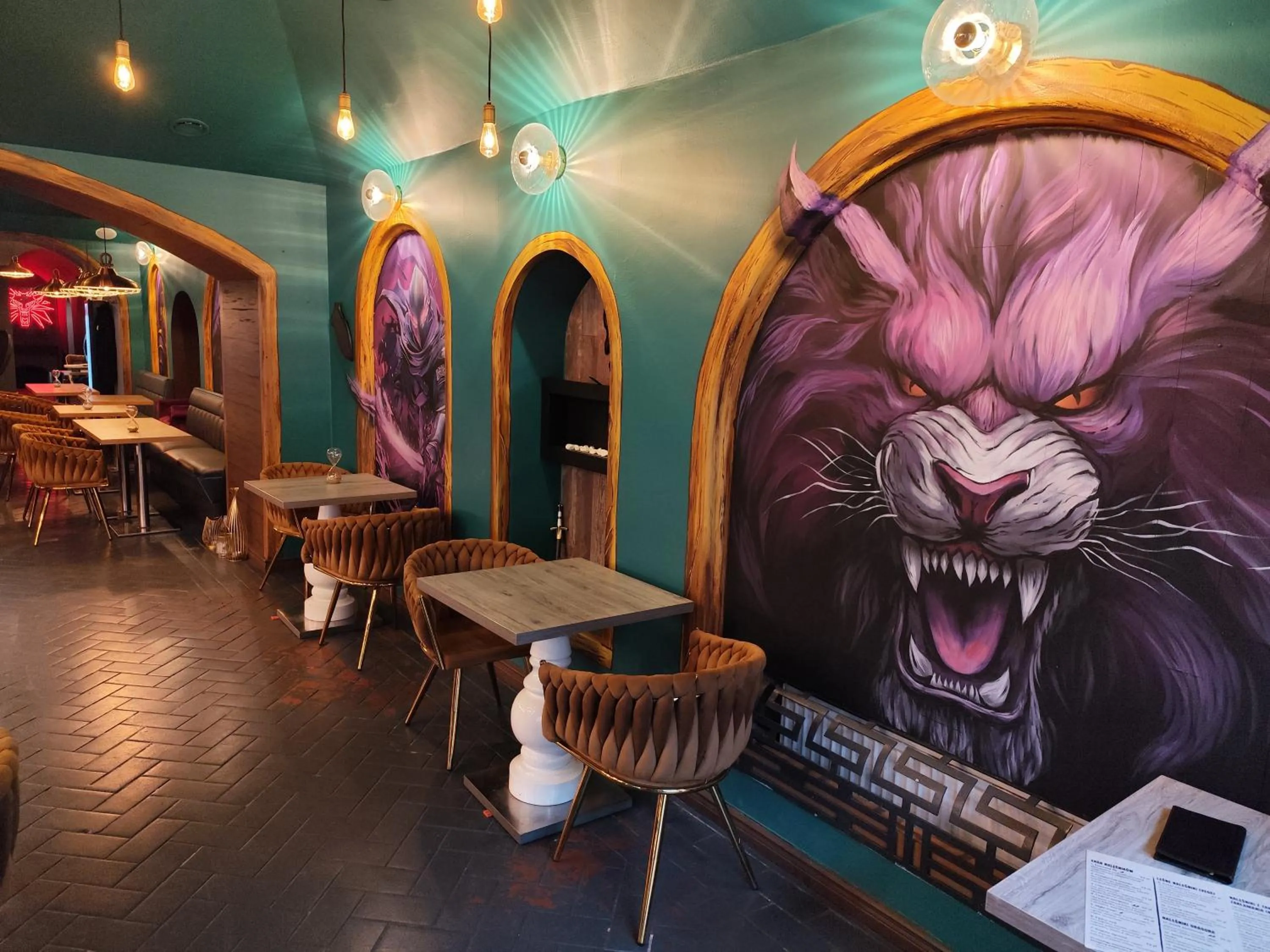 Restaurant/places to eat in BedRooms Piotrkowska 64