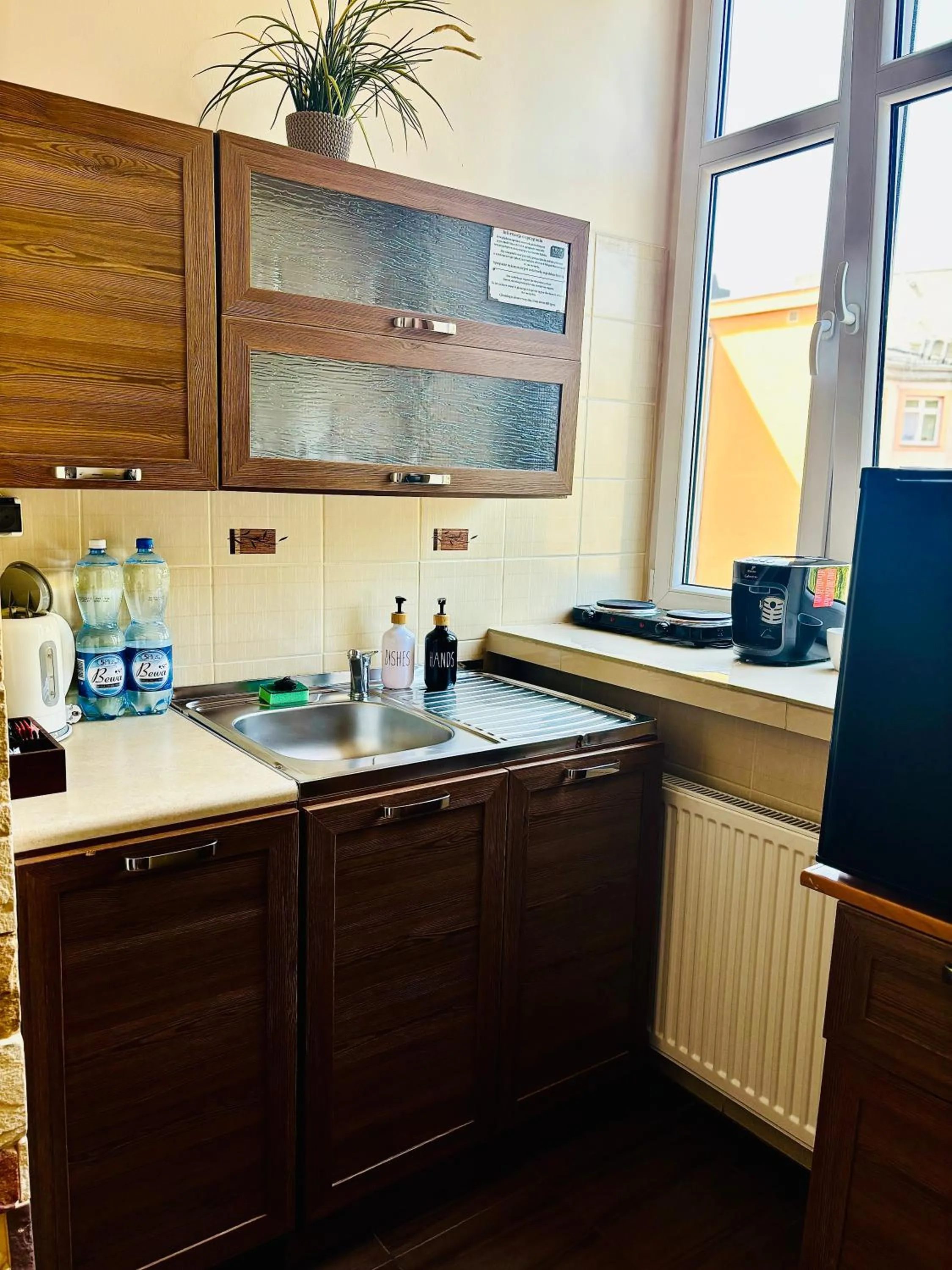 Coffee/tea facilities in BedRooms Piotrkowska 64